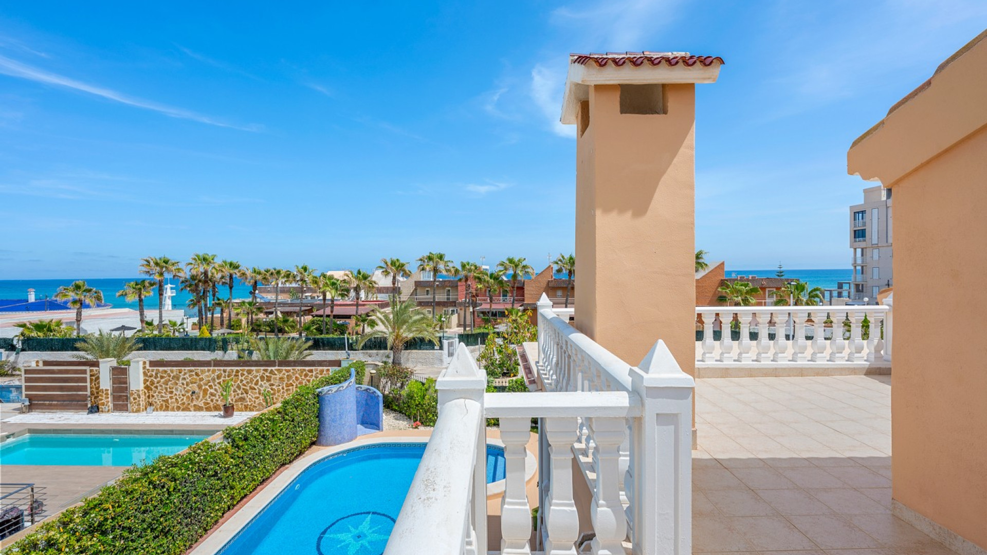 Resale - Detached Villa - Torrevieja - La Mata