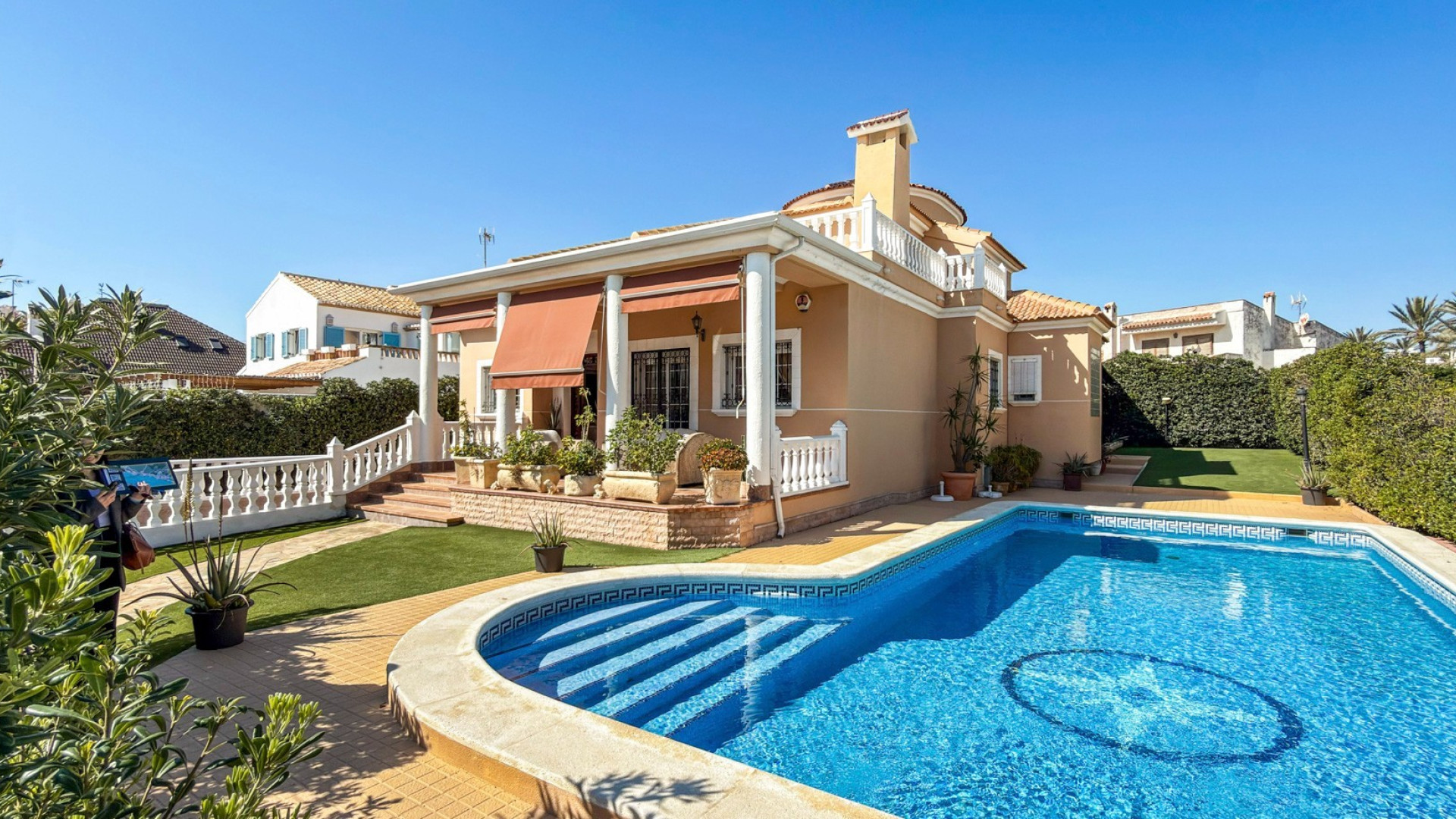 Resale - Detached Villa - Torrevieja - Torrelamata - La Mata