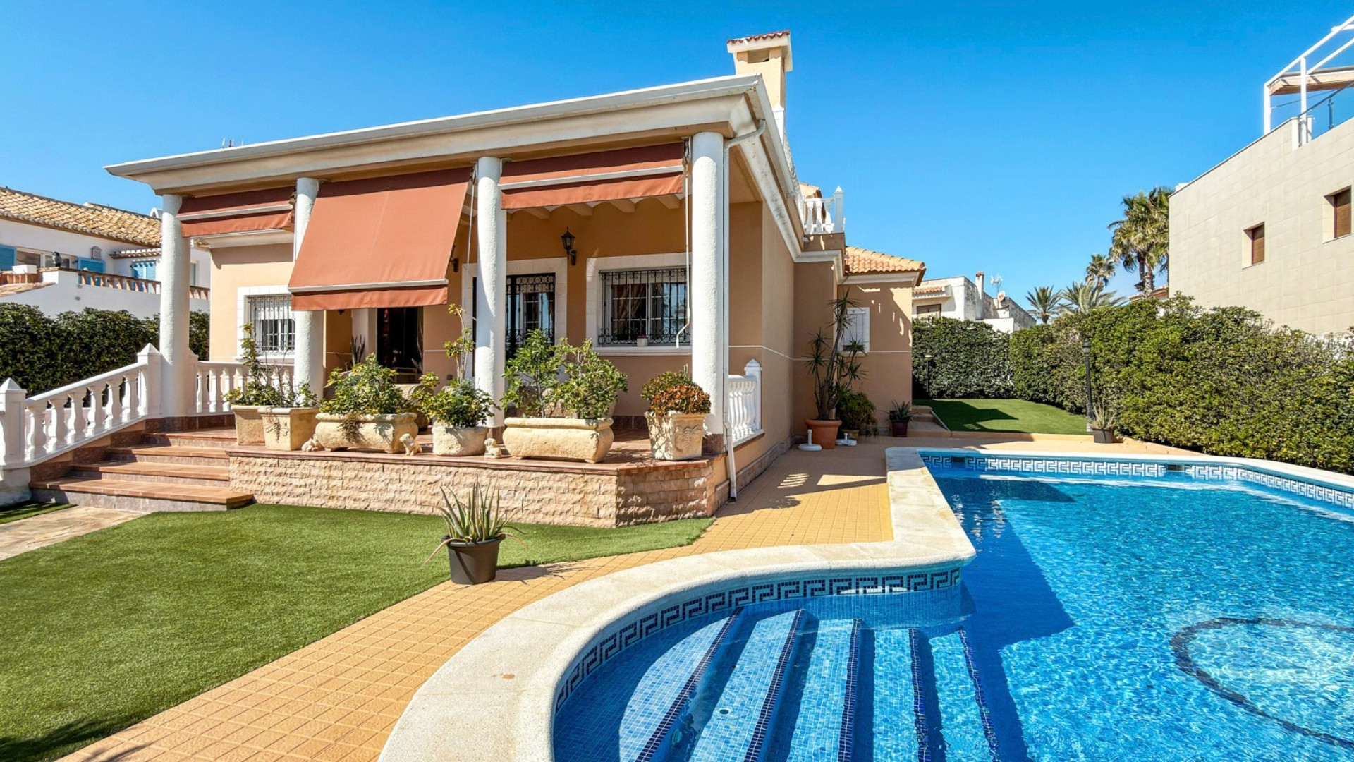 Resale - Detached Villa - Torrevieja - Torrelamata - La Mata