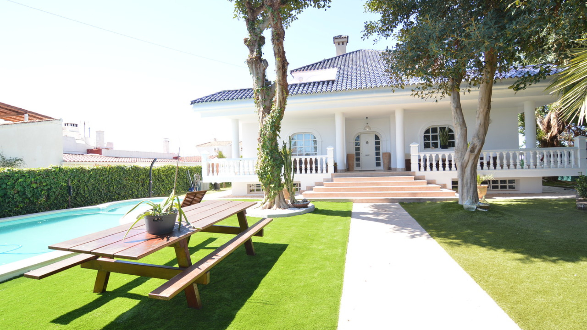 Resale - Detached Villa - Torrevieja