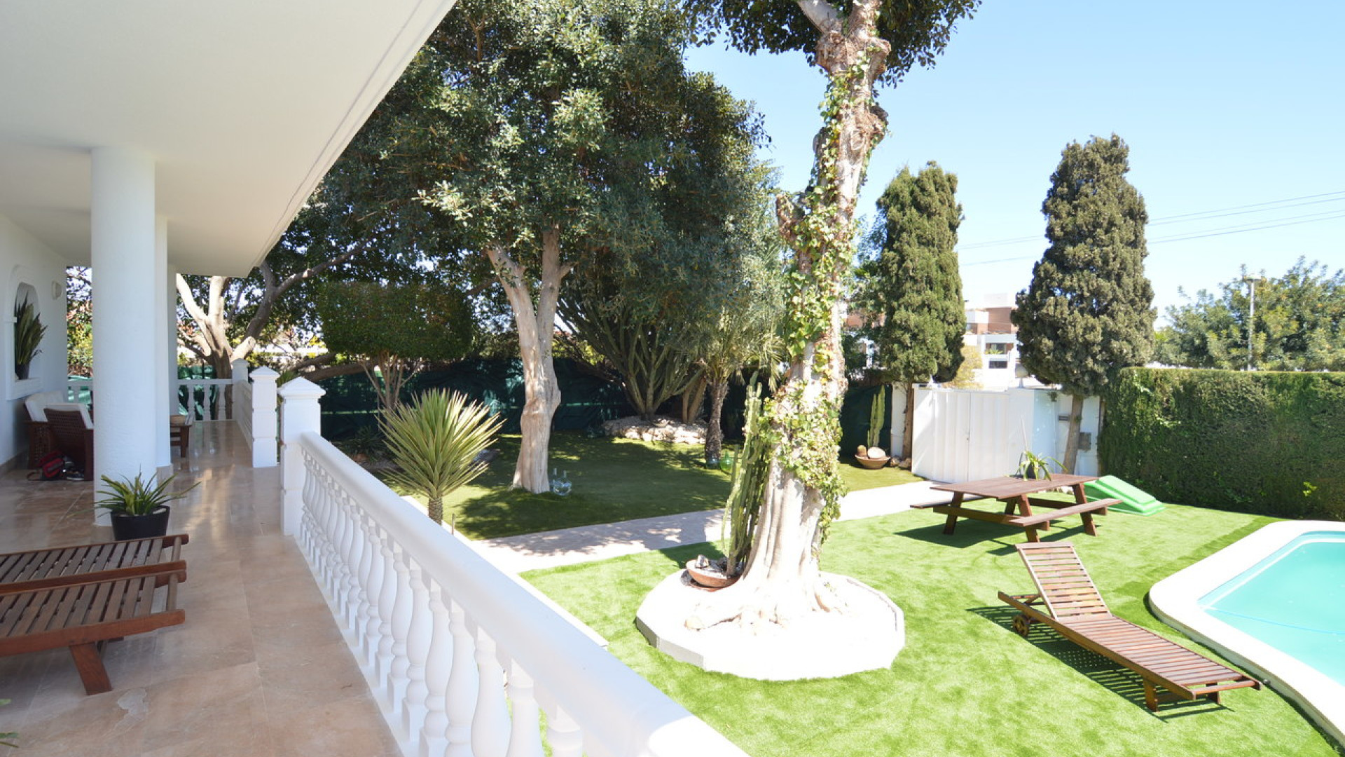 Resale - Detached Villa - Torrevieja