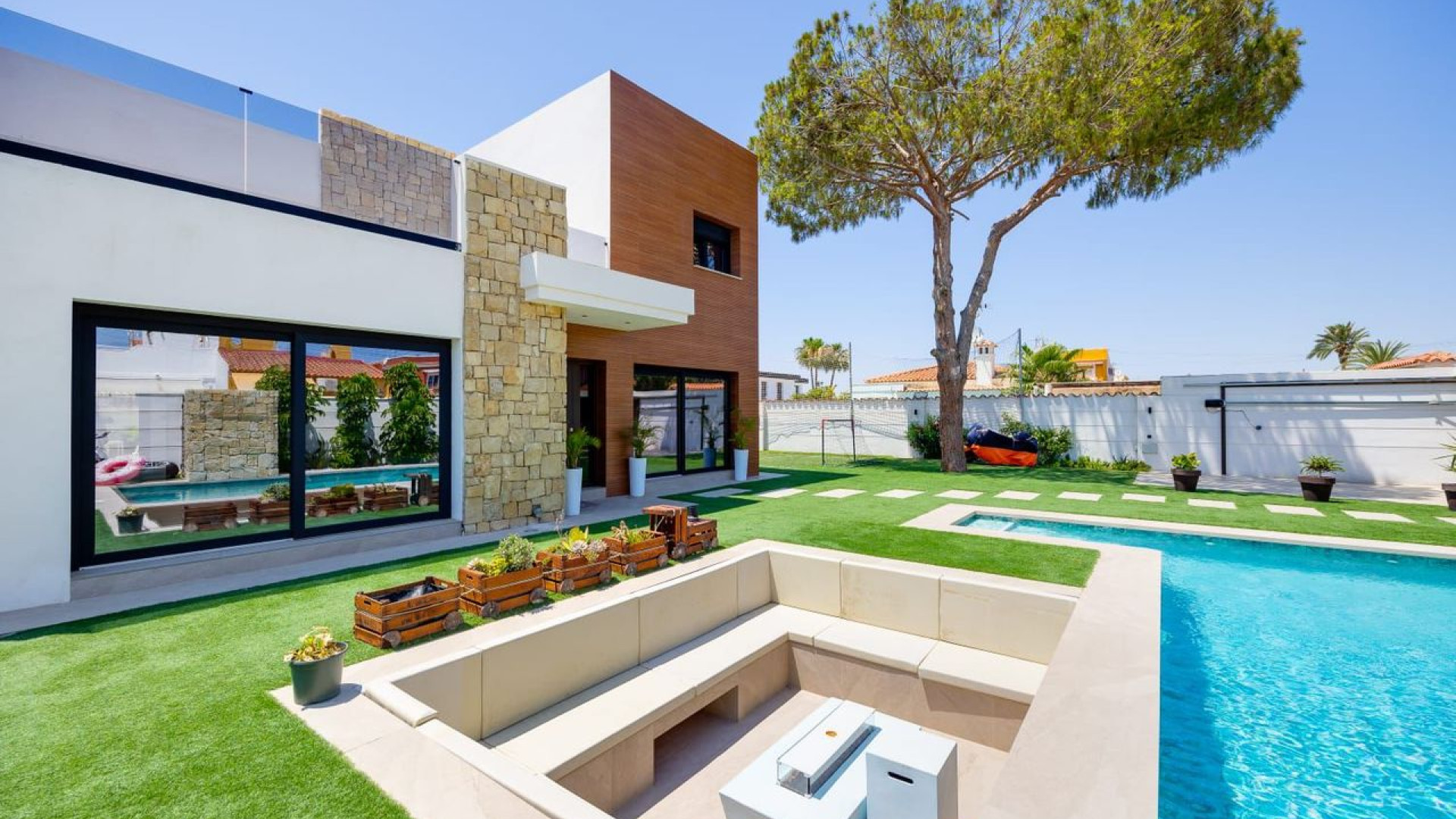 Resale - Detached Villa - Torrevieja