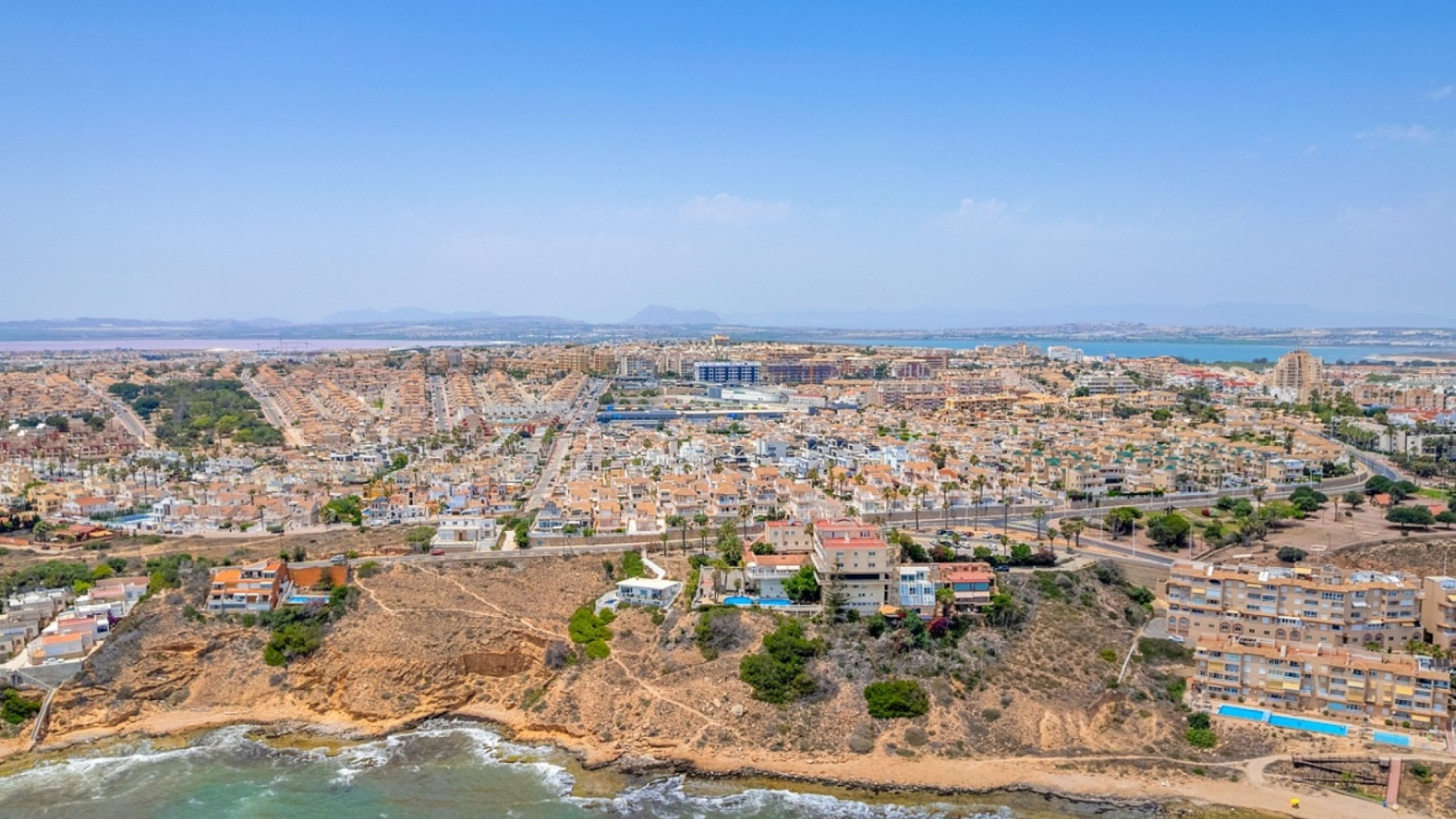 Resale - Detached Villa - Torrevieja