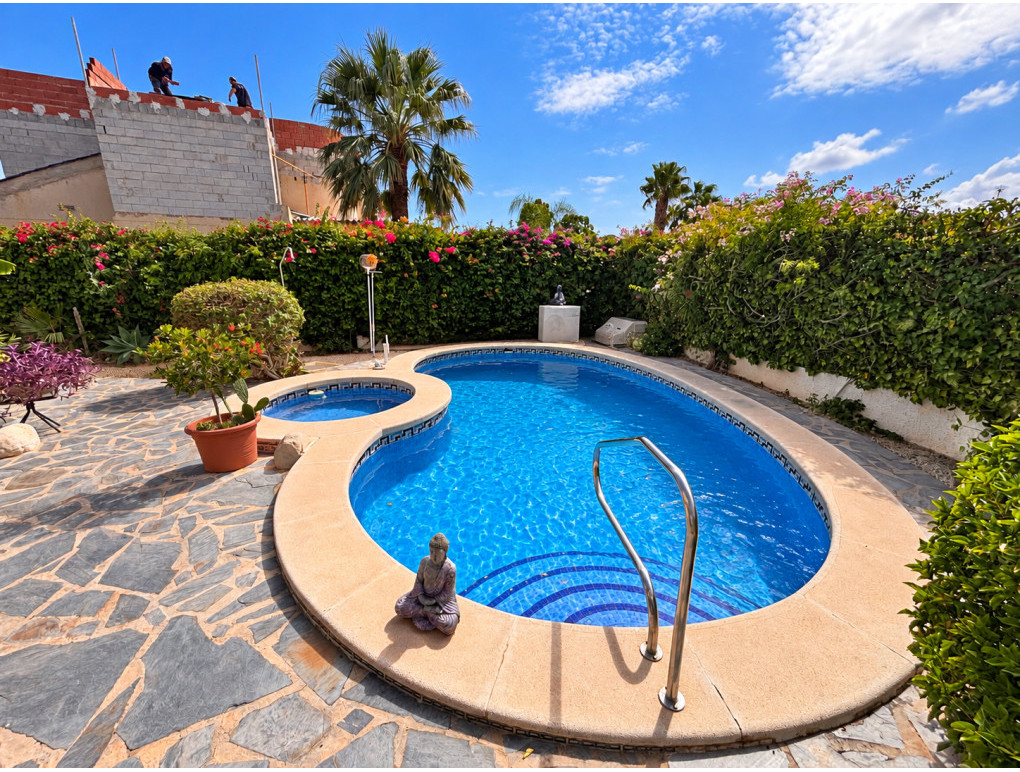 Resale - Detached Villa - Urbanización Ciudad Quesada