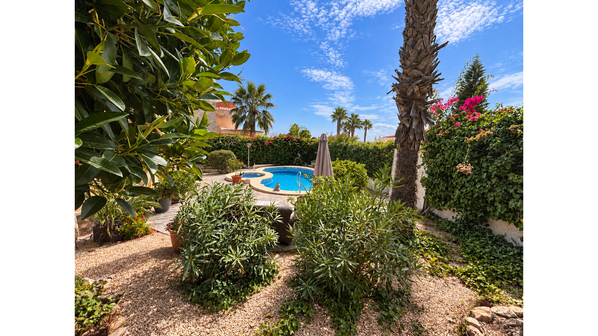 Resale - Detached Villa - Urbanización Ciudad Quesada