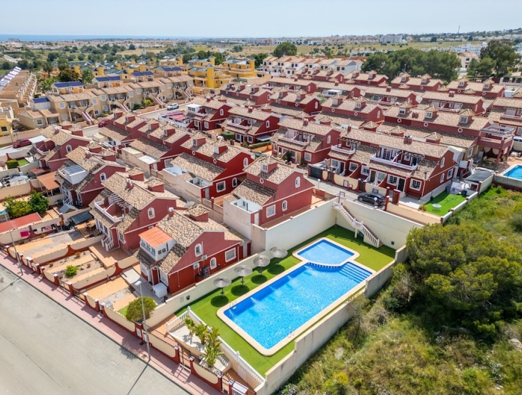 Resale - Detached Villa - Villamartin - PAU 26