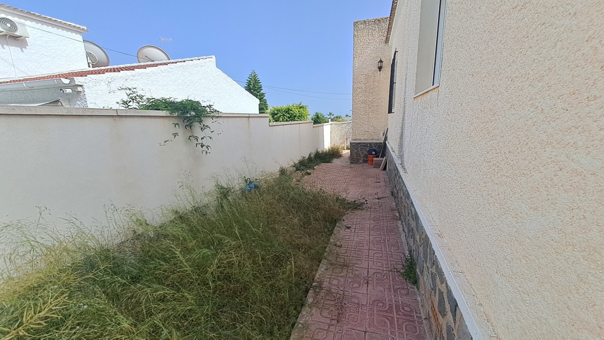 Resale - Detached Villa - Villamartin