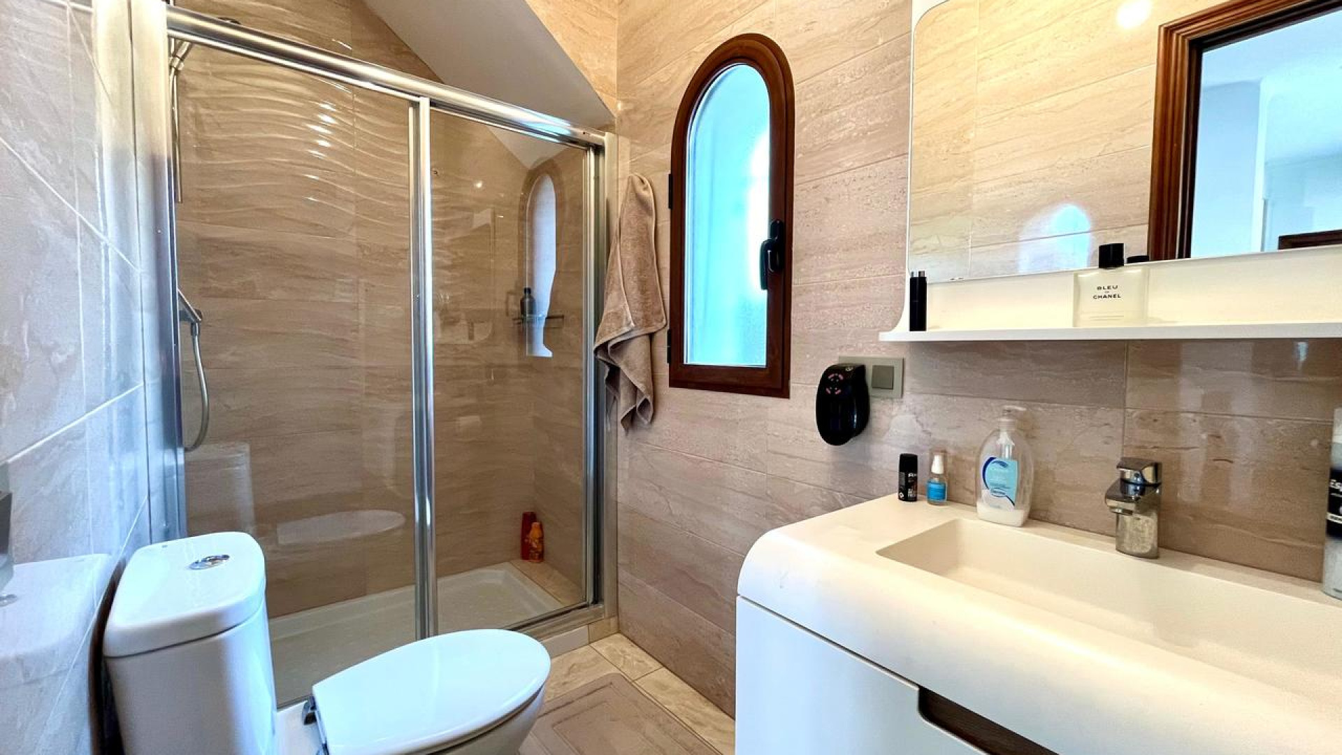 Resale - Detached Villa - Villamartin