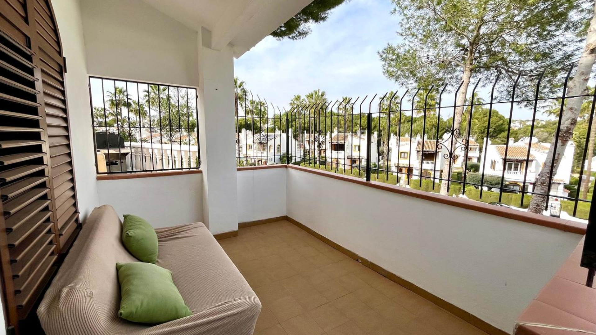 Resale - Detached Villa - Villamartin