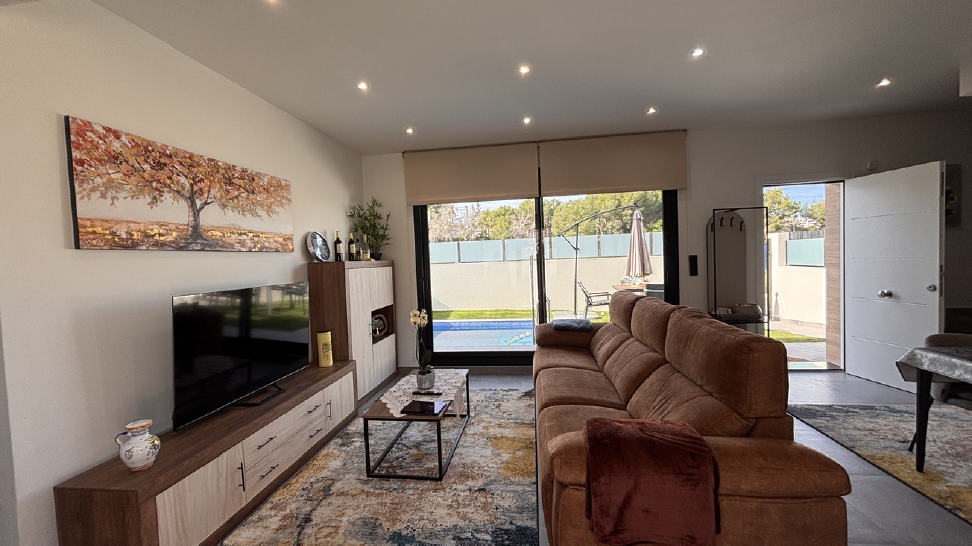 Resale - Detached Villa - Villamartin