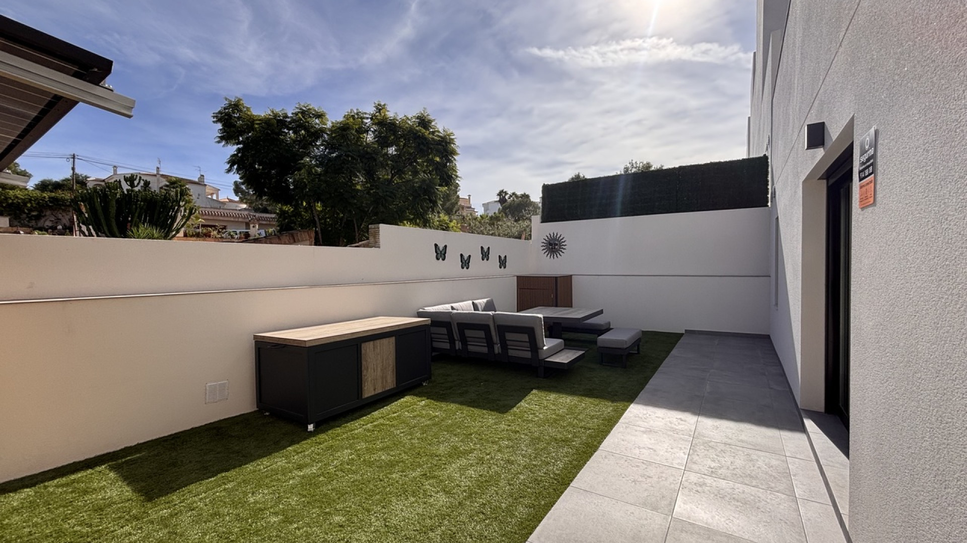 Resale - Detached Villa - Villamartin