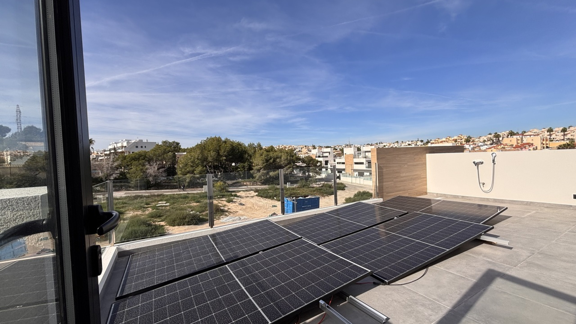 Resale - Detached Villa - Villamartin