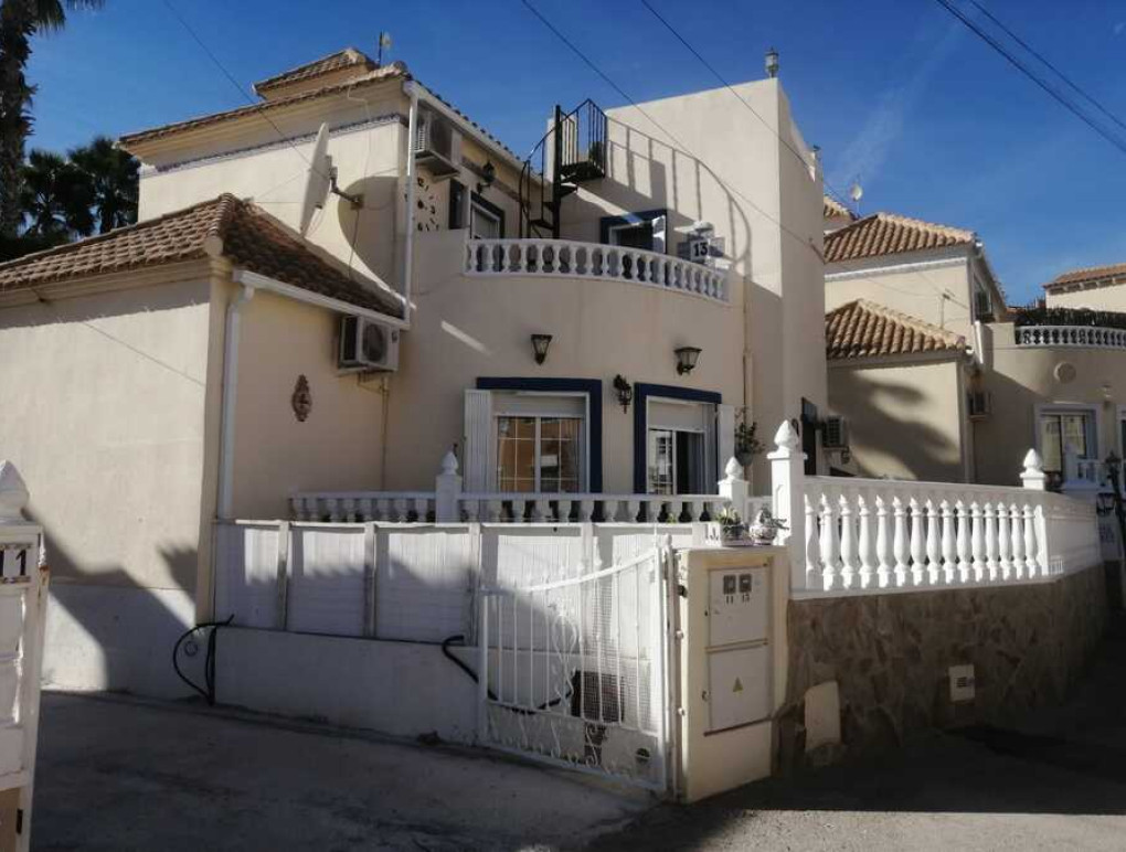 Resale - Detached Villa - Villamartin