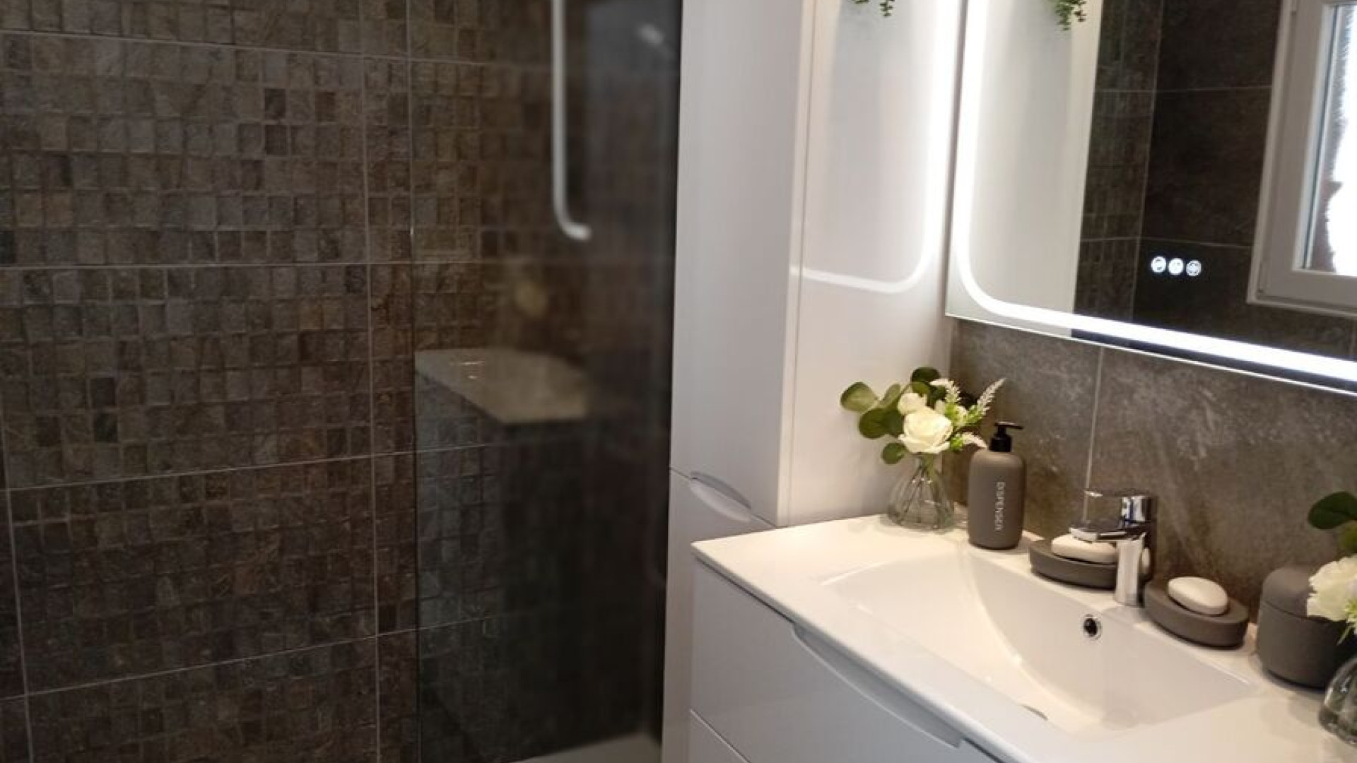 Resale - Detached Villa - Villamartin