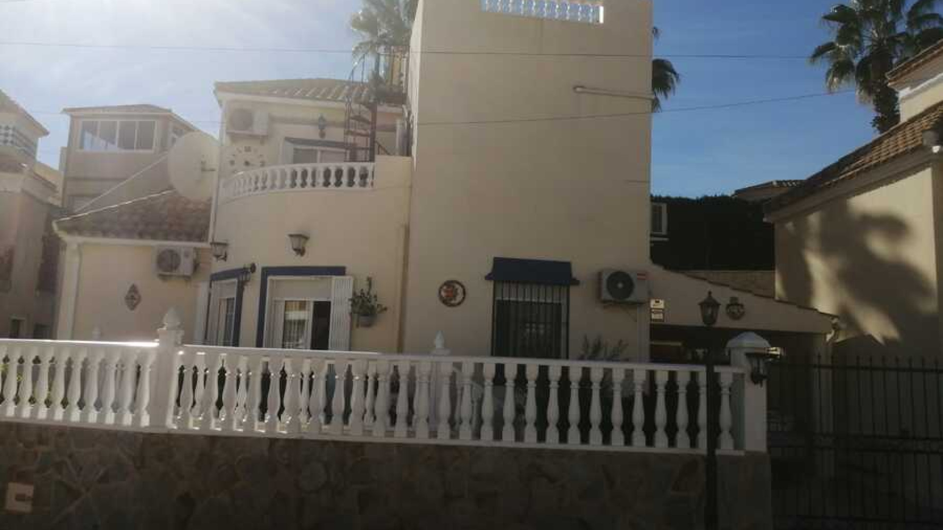 Resale - Detached Villa - Villamartin