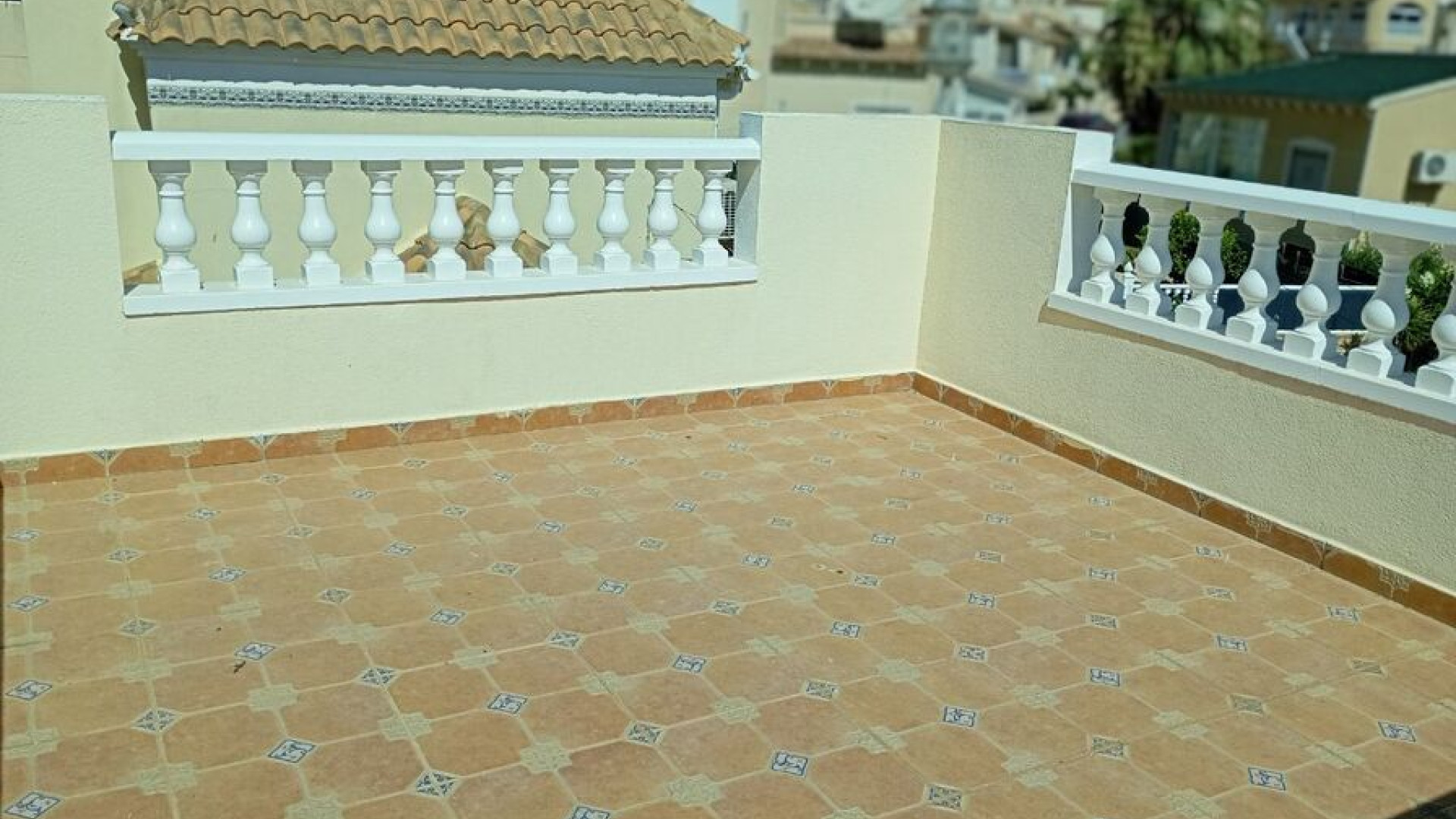 Resale - Detached Villa - Villamartin