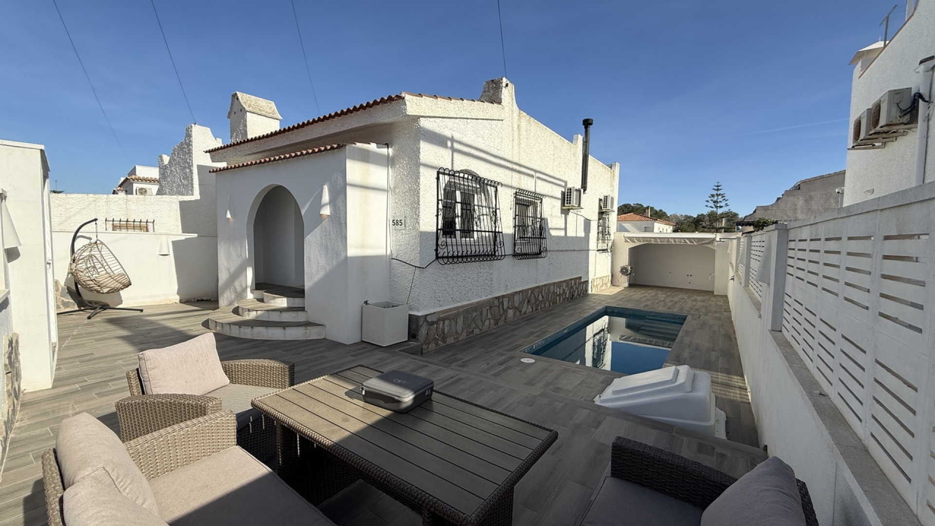 Resale - Detached Villa - Villamartin