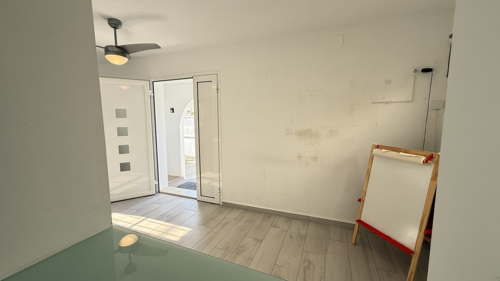 Resale - Detached Villa - Villamartin