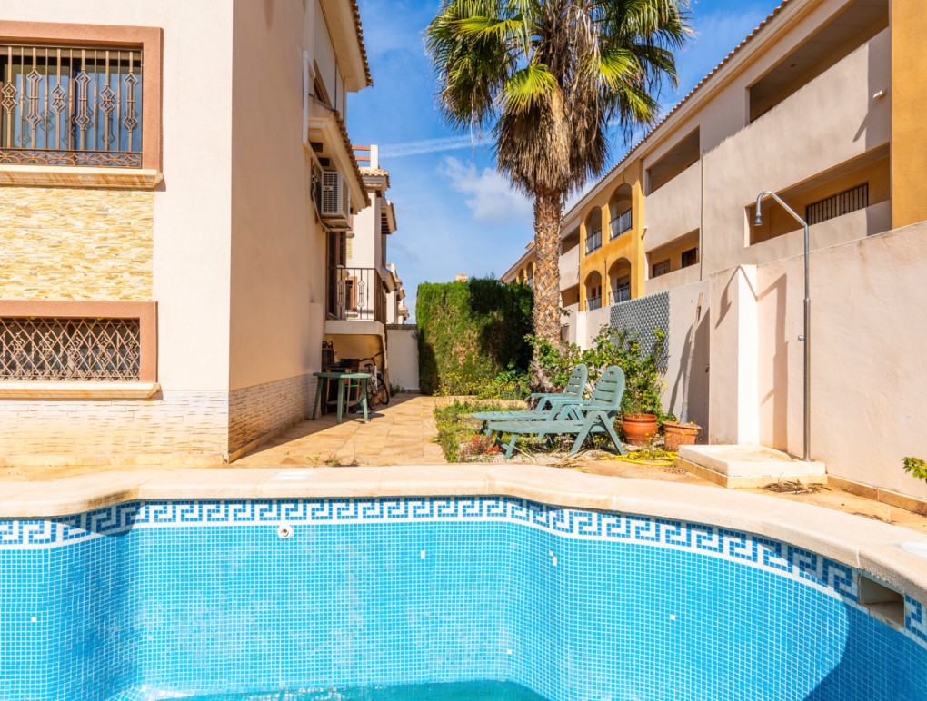 Resale - Detached Villa - Villamartin