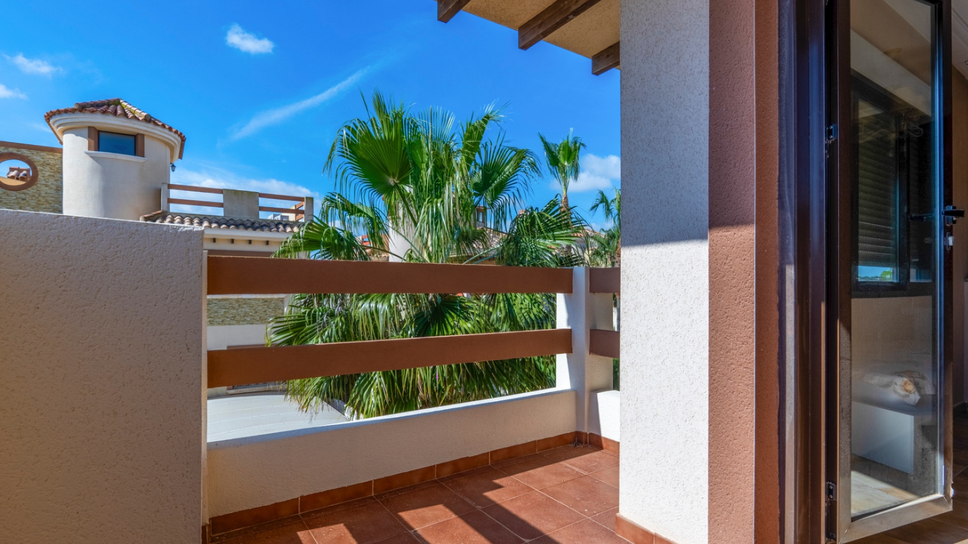 Resale - Detached Villa - Villamartin