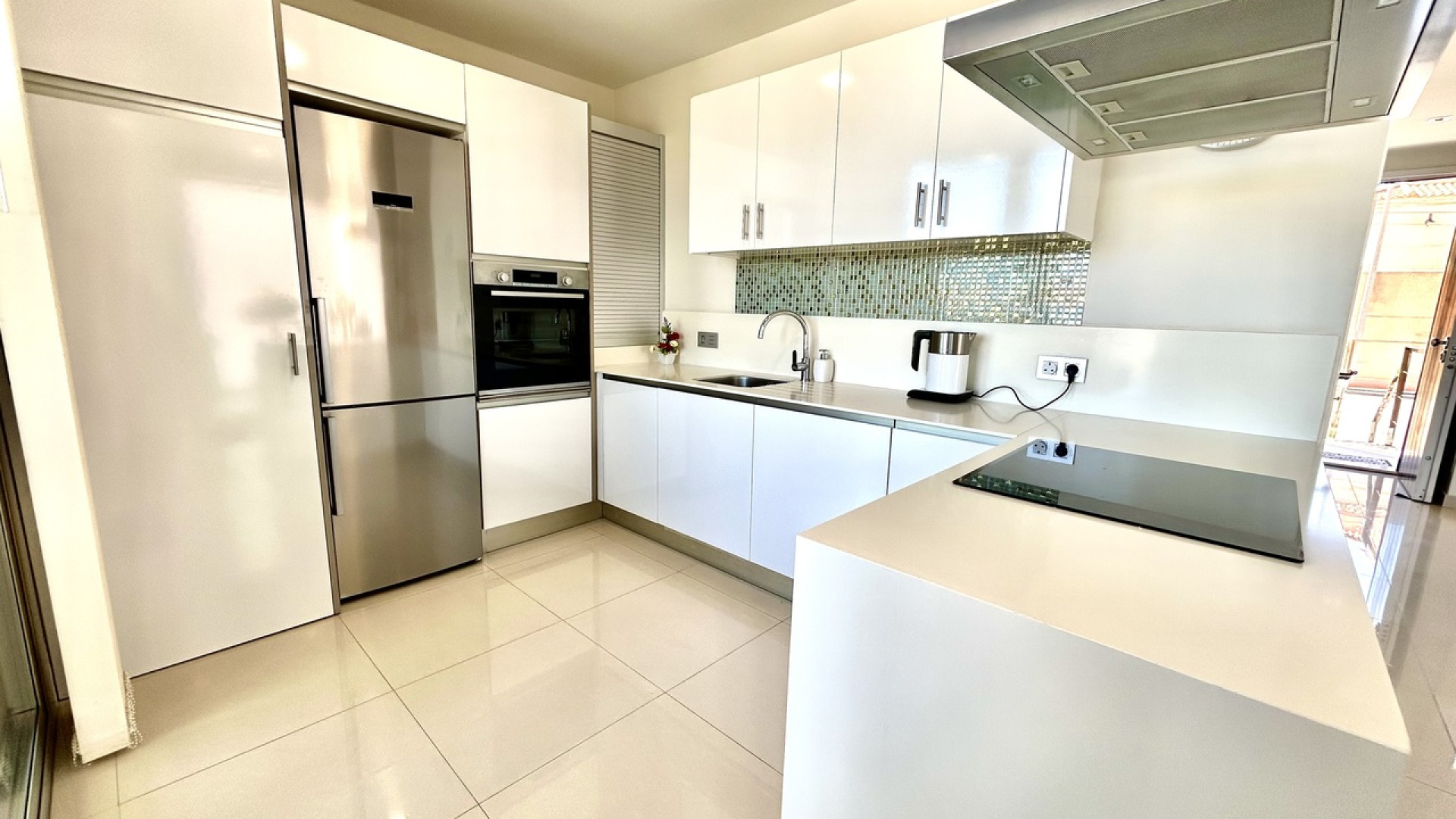 Resale - Detached Villa - Villamartin