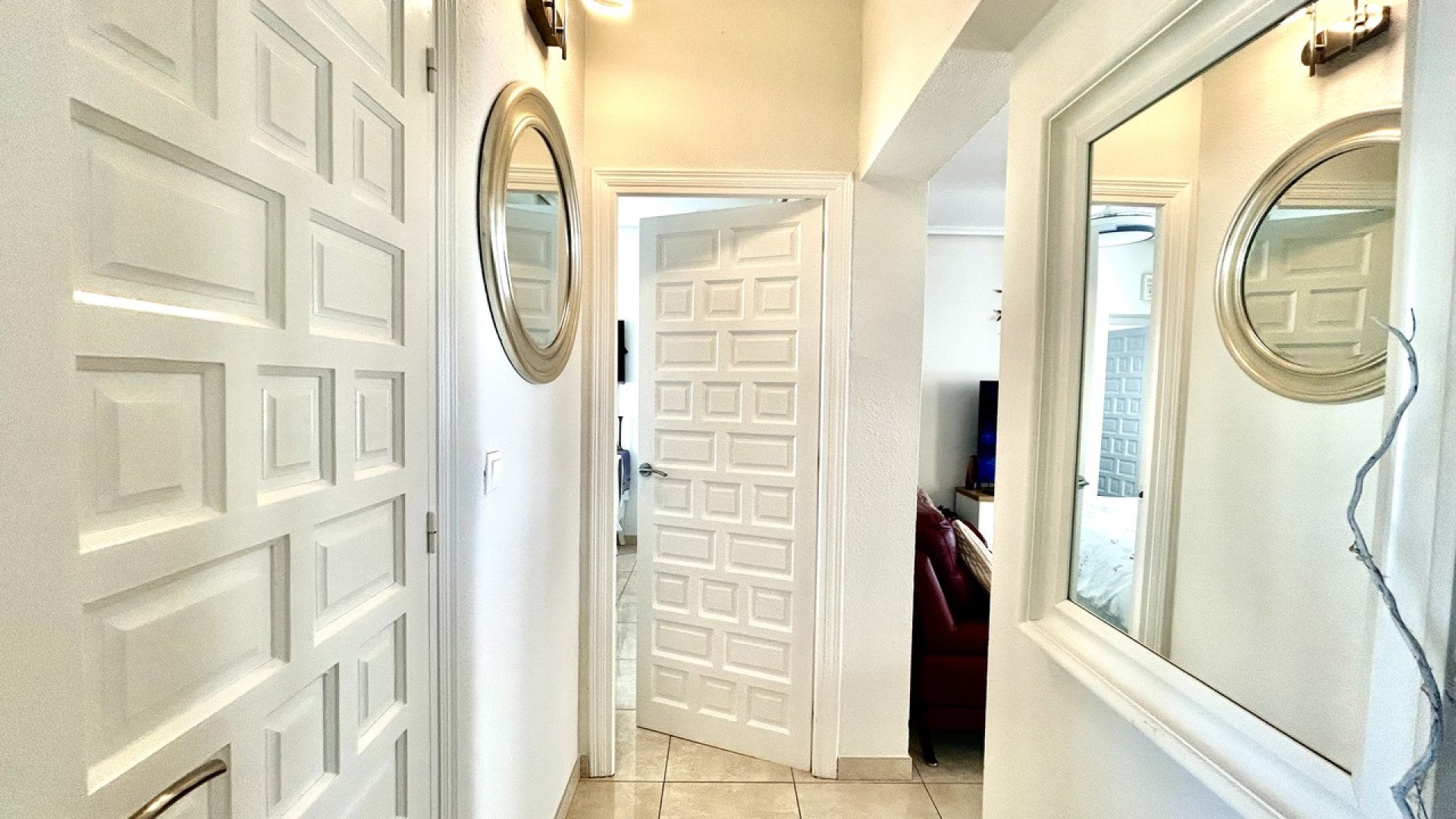 Resale - Detached Villa - Villamartin