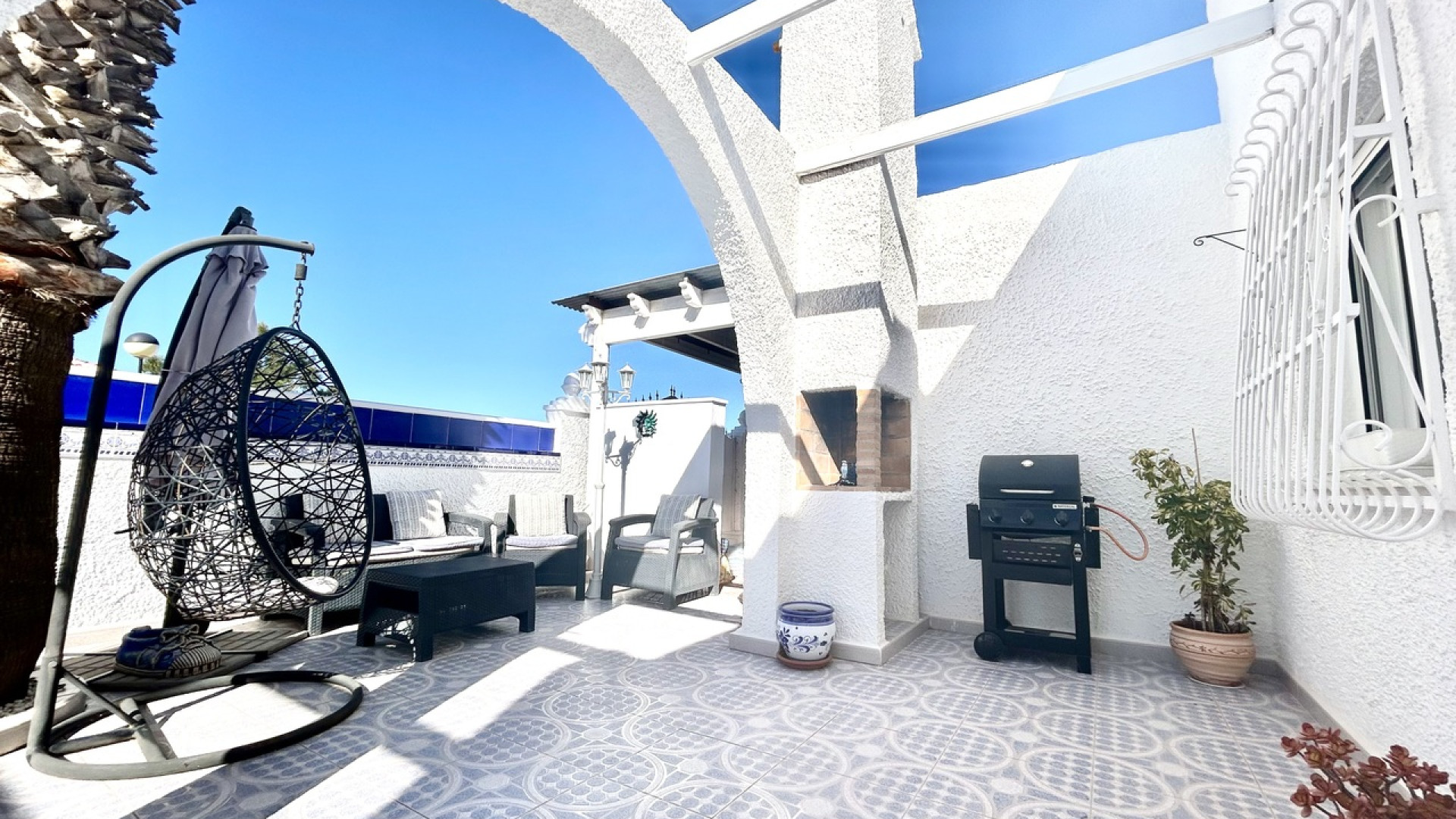 Resale - Detached Villa - Villamartin