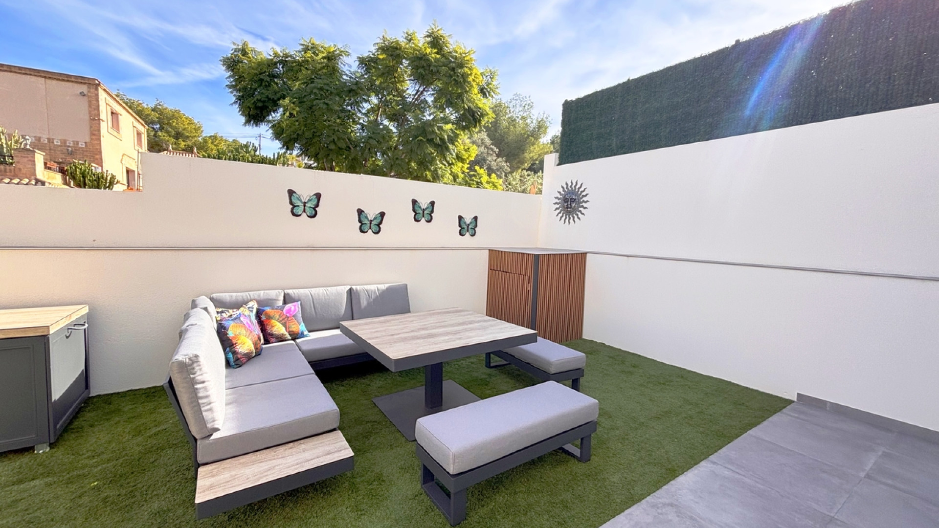 Resale - Detached Villa - Villamartin