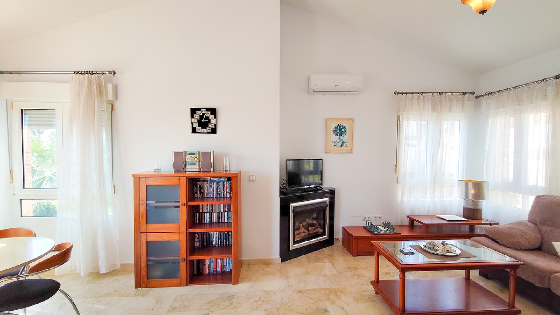 Resale - Detached Villa - Villamartin