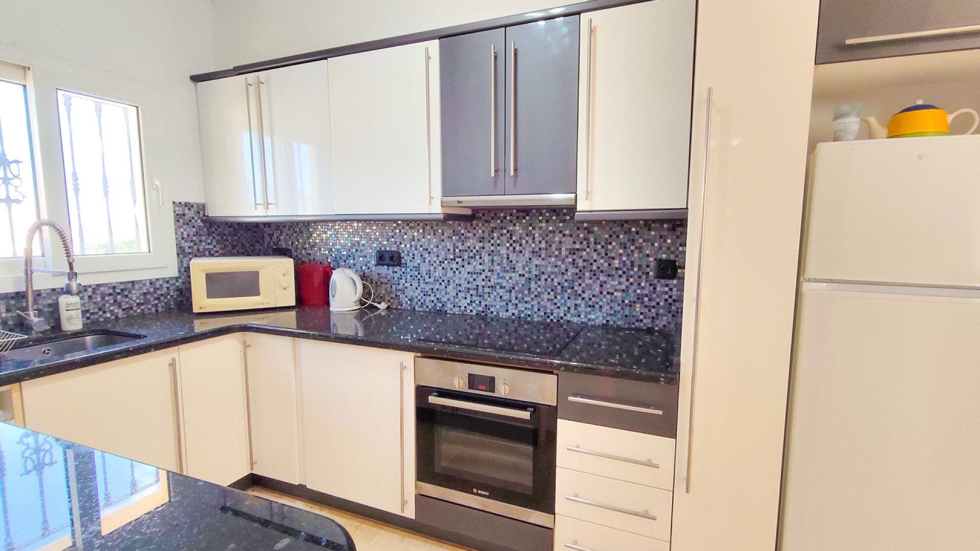 Resale - Detached Villa - Villamartin