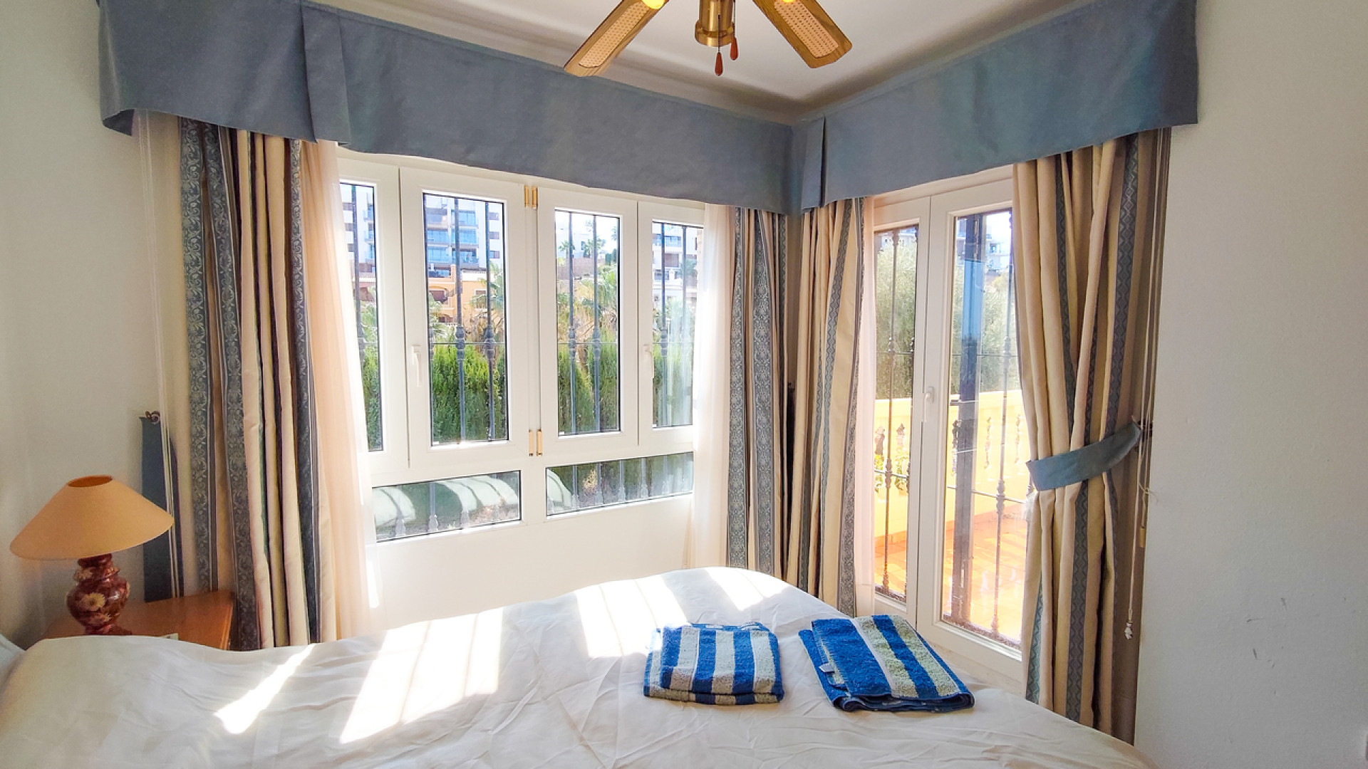 Resale - Detached Villa - Villamartin