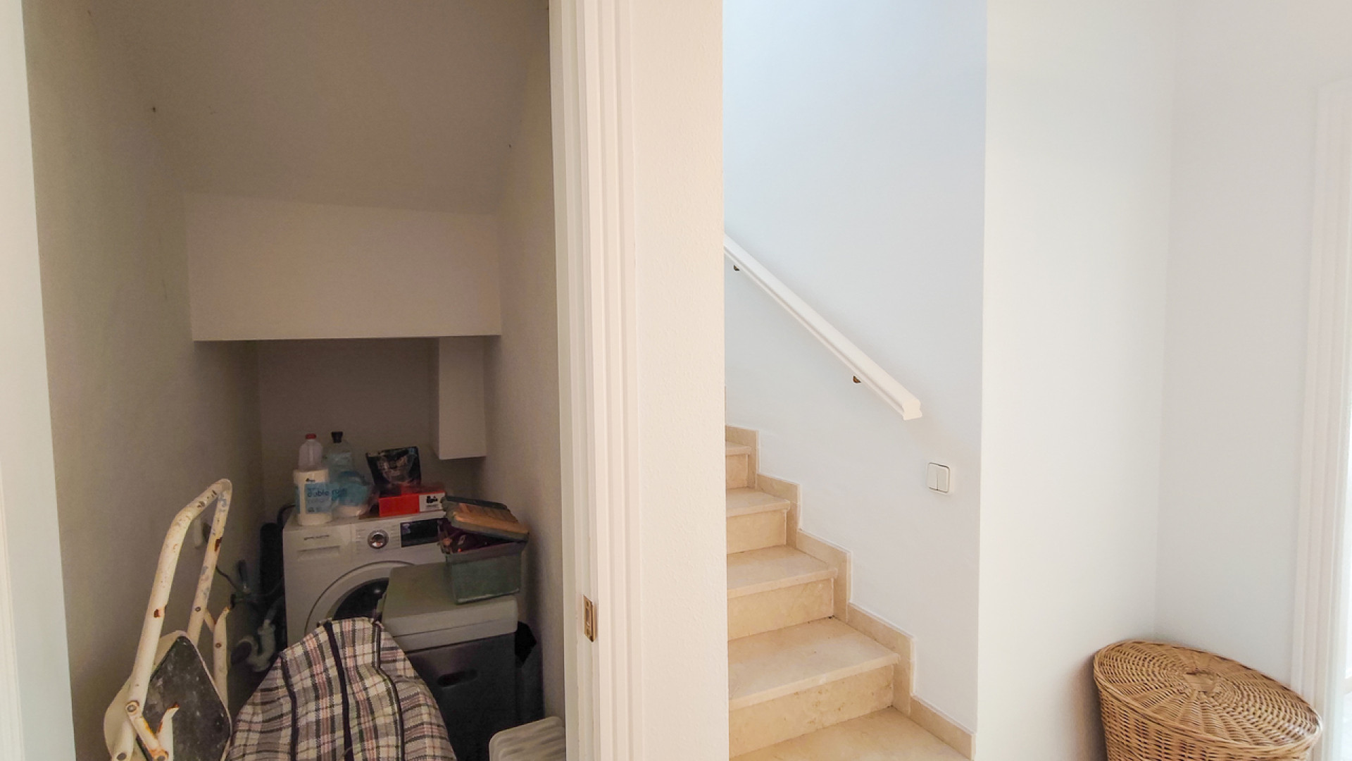 Resale - Detached Villa - Villamartin