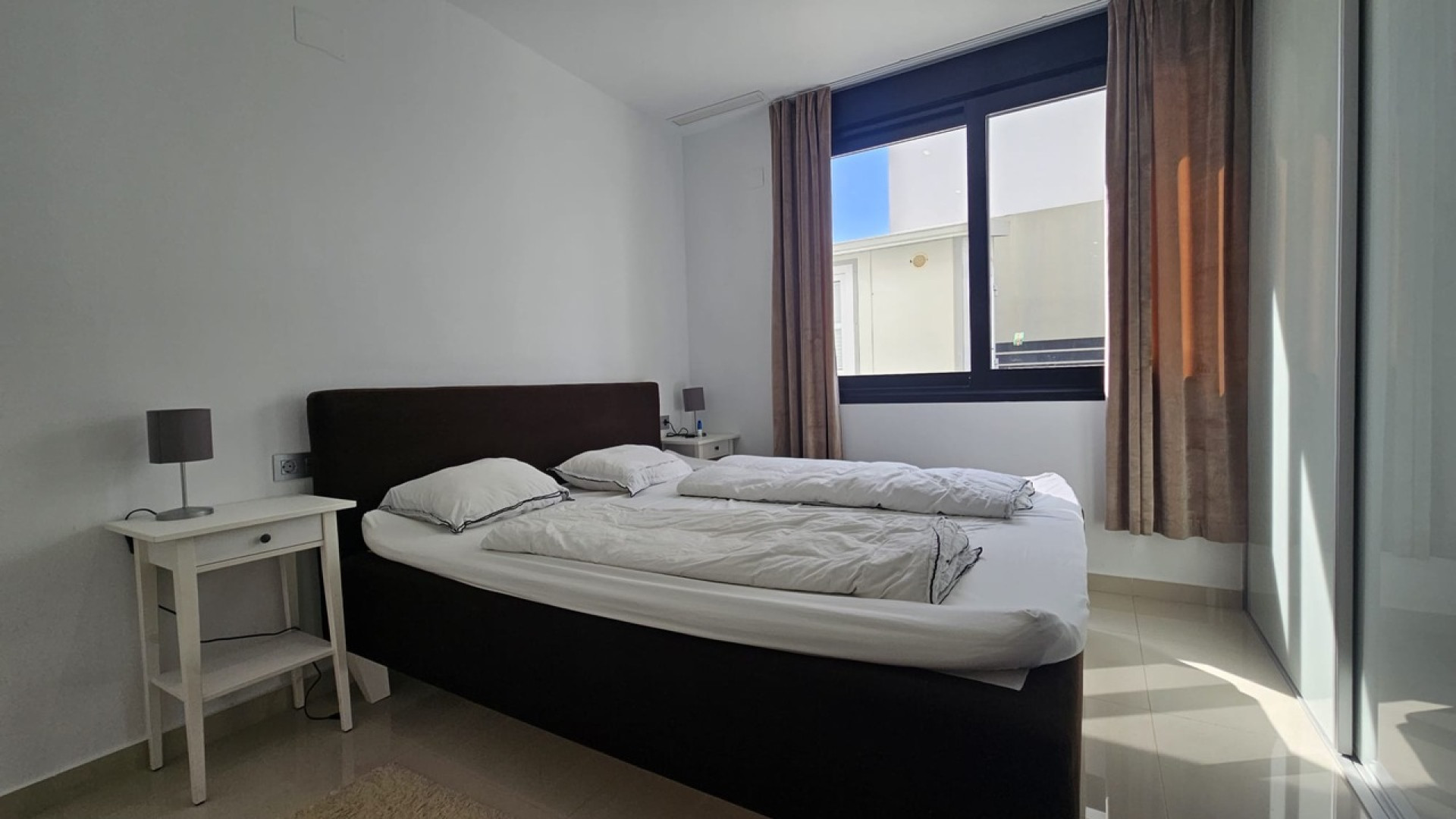 Resale - Detached Villa - Villamartin