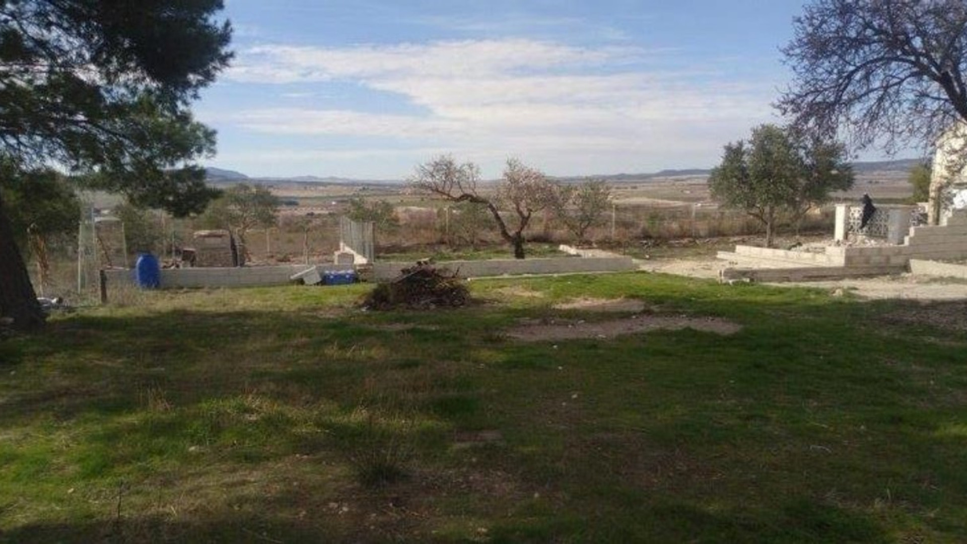 Resale - Detached Villa - Yecla