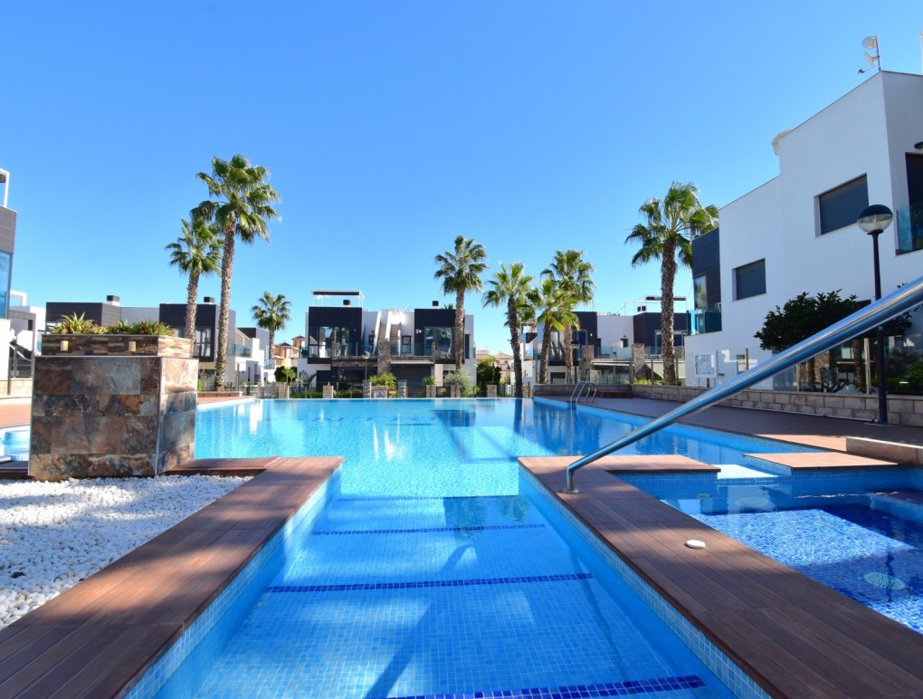 Resale - Doppelhaushälfte - Orihuela Costa - Lomas de Cabo Roig