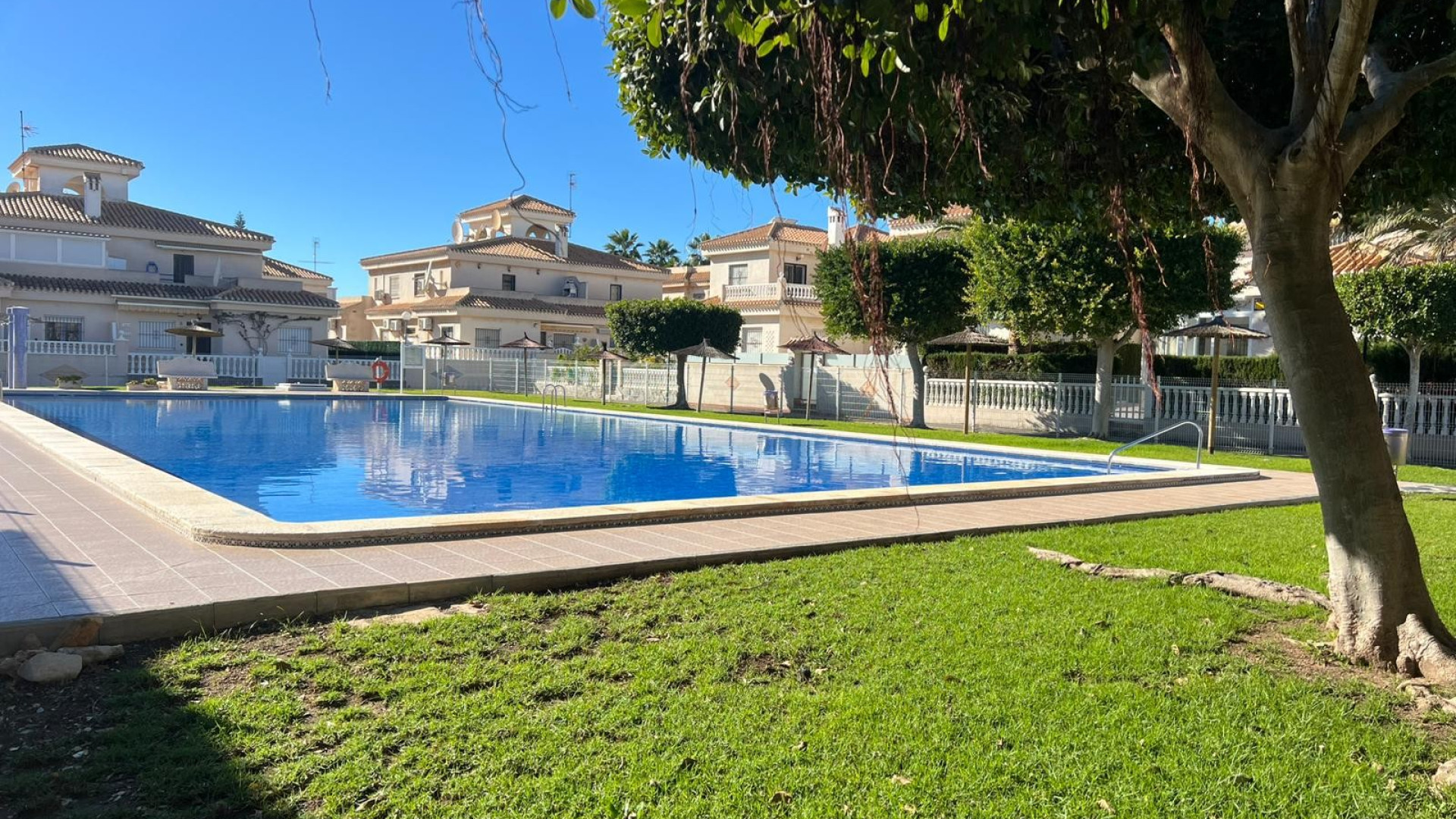 Resale - Doppelhaushälfte - Orihuela Costa - Playa Flamenca