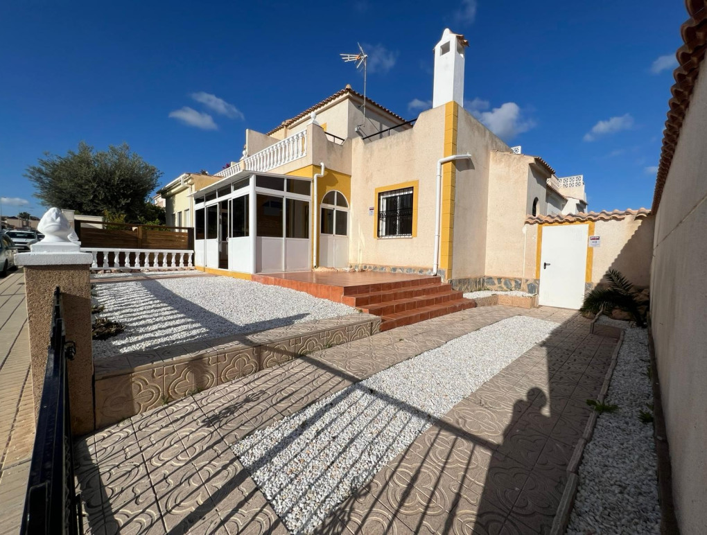 Resale - Doppelhaushälfte - Orihuela Costa - Punta Prima