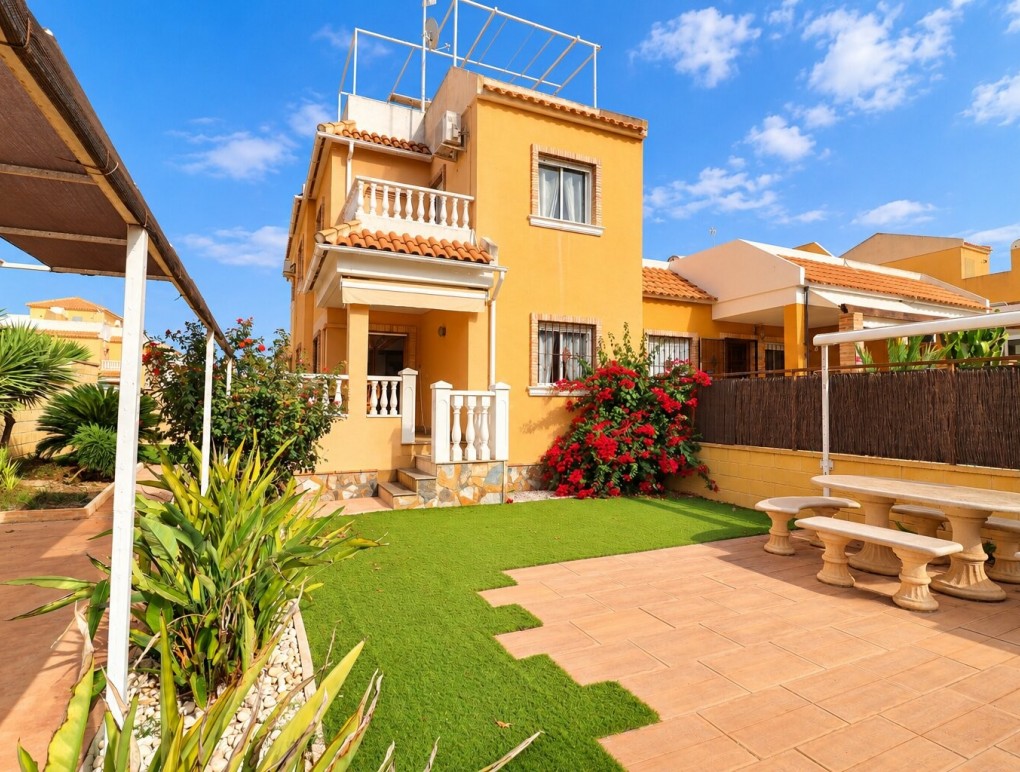 Resale - Двухквартирный дом - Ciudad Quesada - Lo Marabu