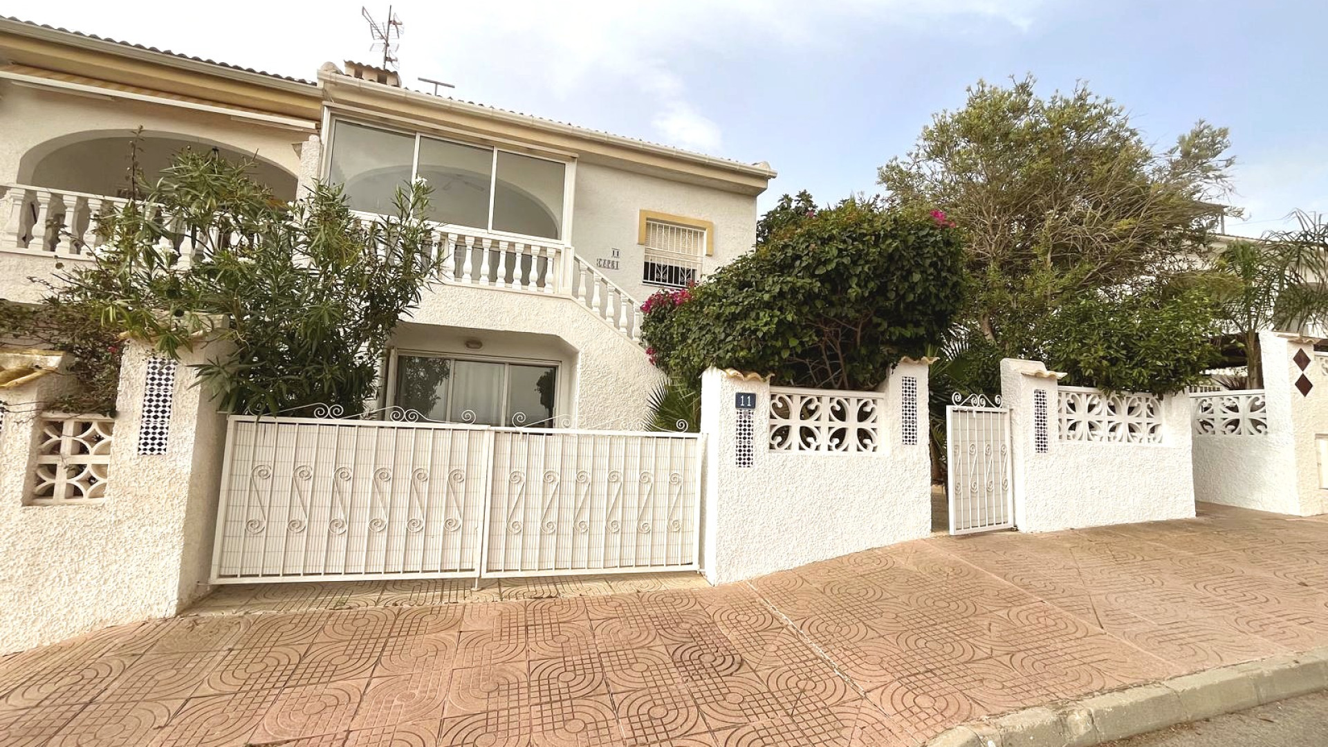 Resale - Двухквартирный дом - Ciudad Quesada - Upper Quesada