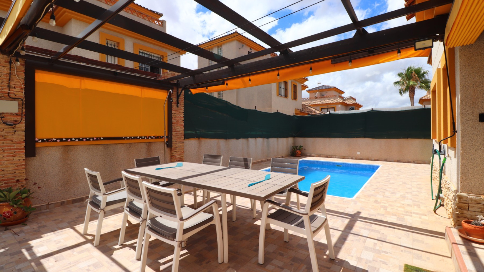 Resale - Двухквартирный дом - Los Montesinos - La Herrada