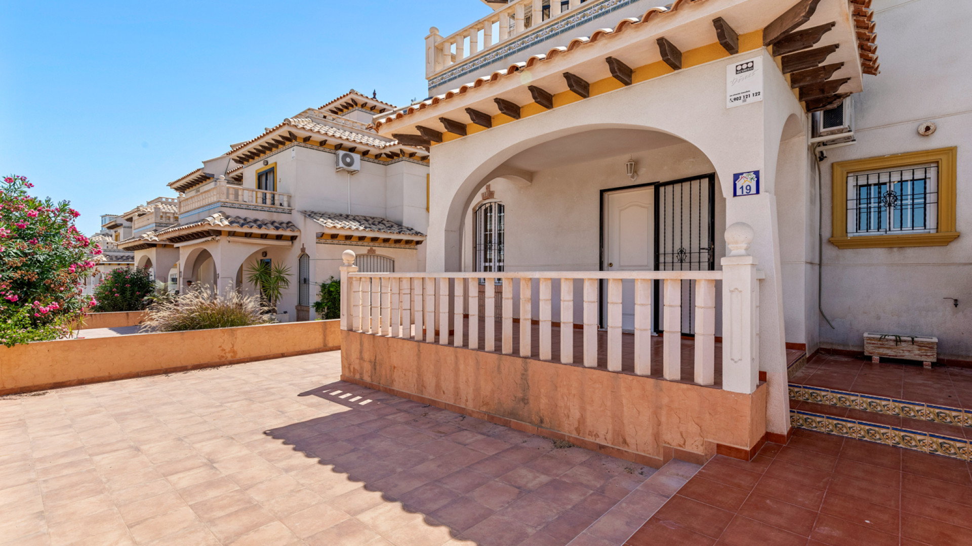 Resale - Двухквартирный дом - Orihuela Costa - Lomas de Cabo Roig