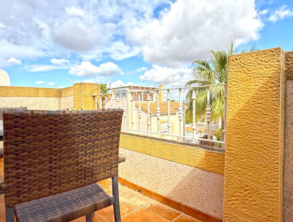 Resale - Двухквартирный дом - Orihuela Costa - Los Altos