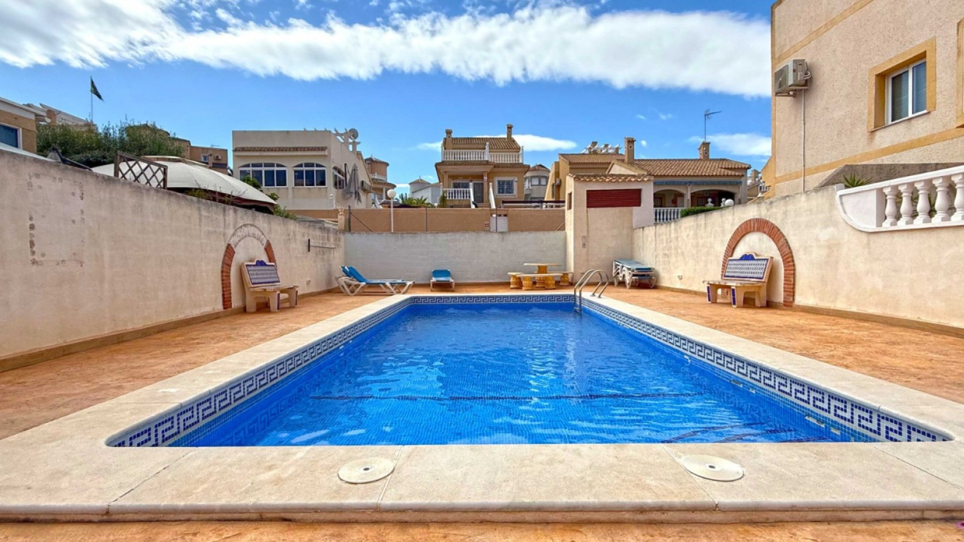 Resale - Двухквартирный дом - Orihuela Costa - Los Altos