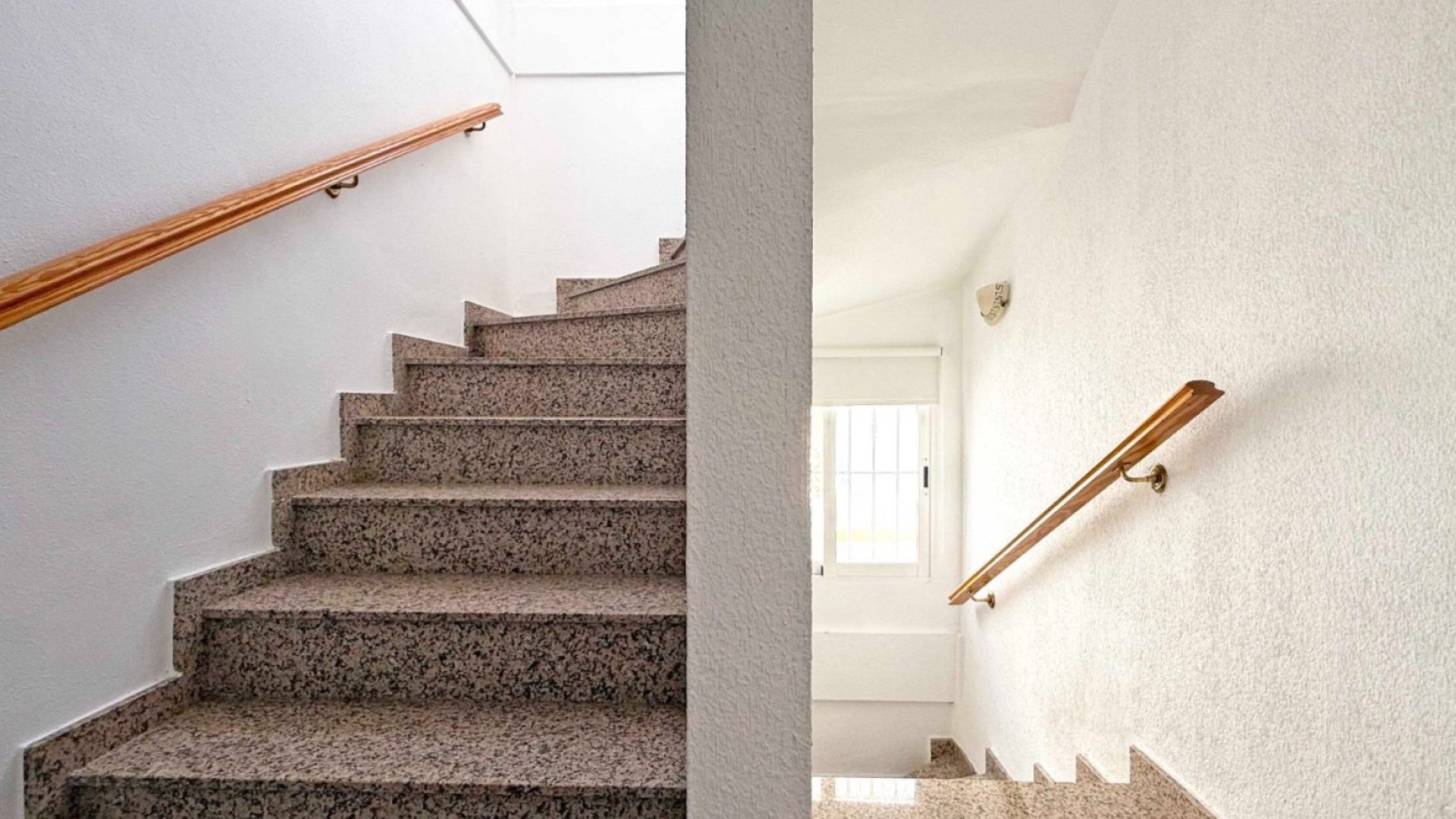 Resale - Двухквартирный дом - Orihuela Costa - Los Altos