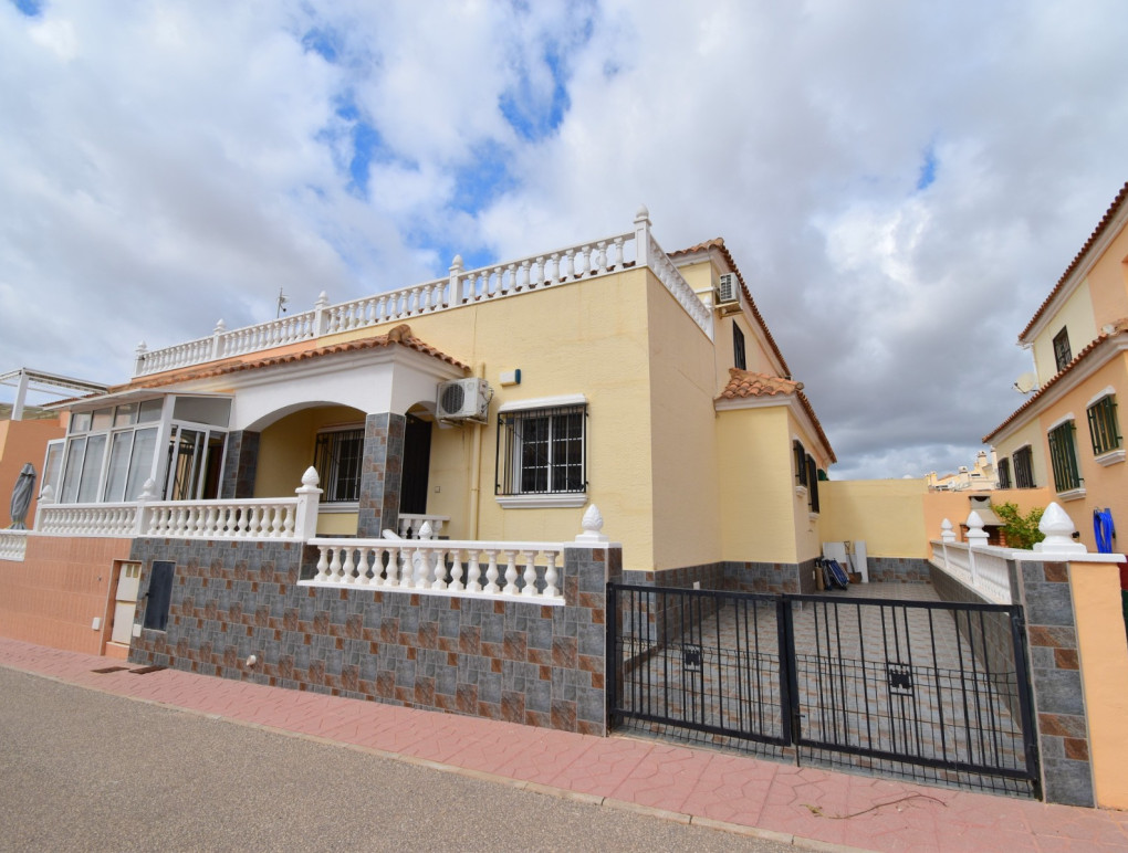 Resale - Двухквартирный дом - Orihuela Costa - Playa Flamenca