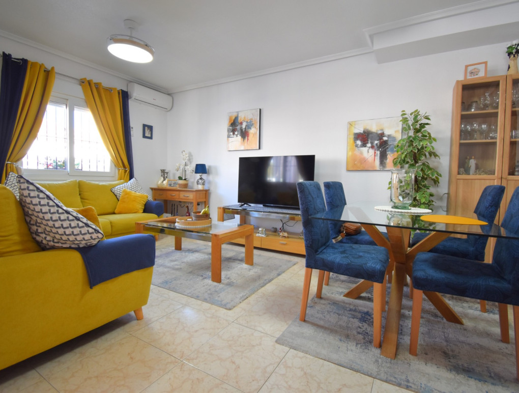 Resale - Двухквартирный дом - Orihuela Costa - Playa Flamenca