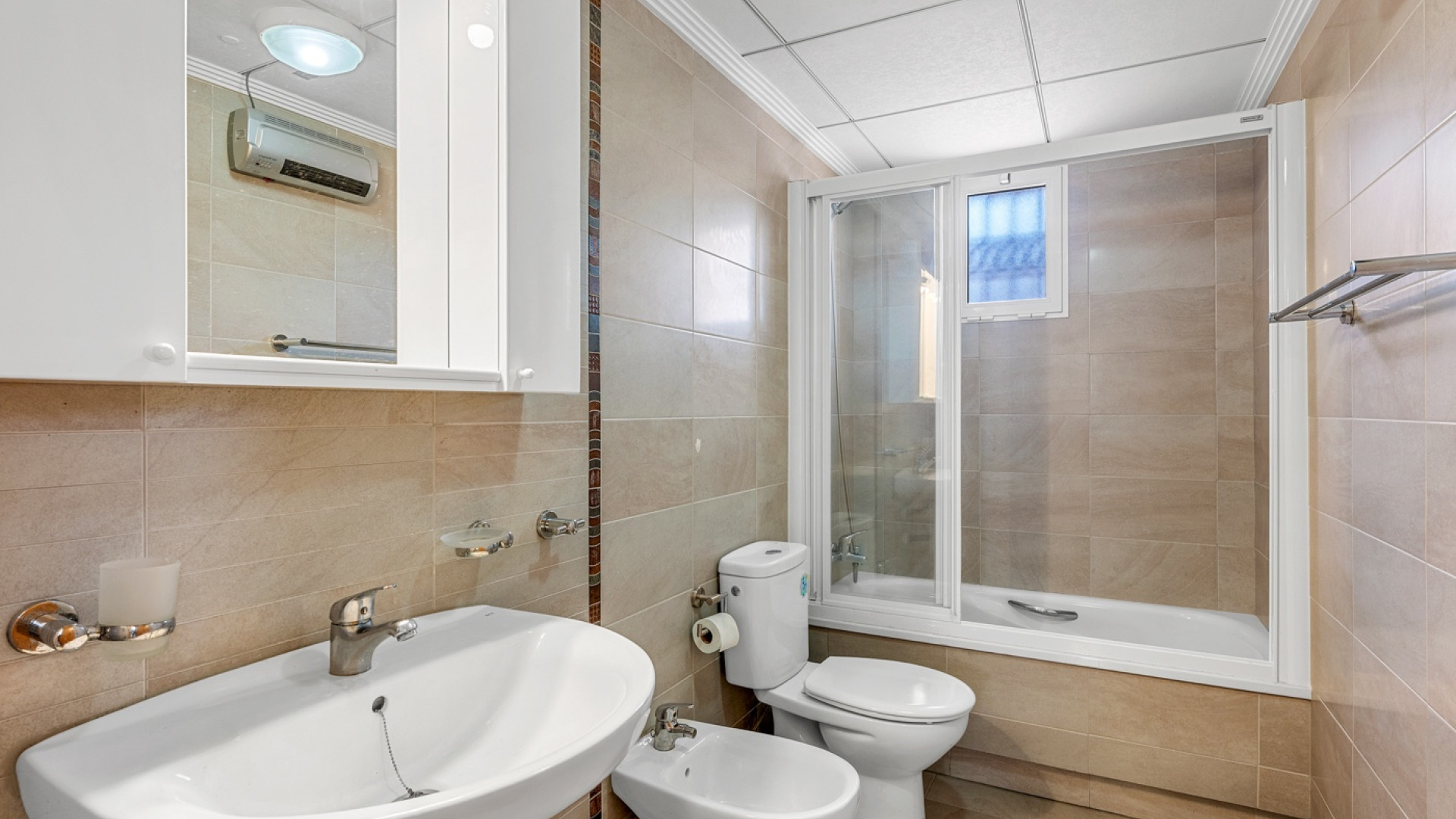 Resale - Двухквартирный дом - Orihuela Costa - Villamartin