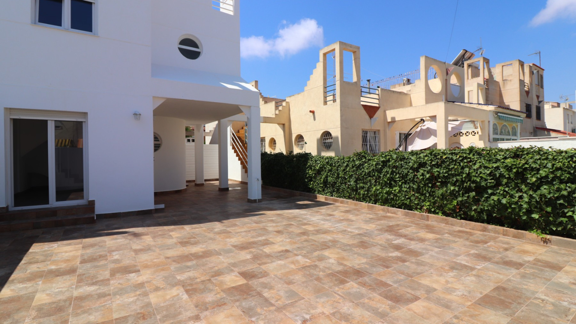 Resale - Двухквартирный дом - Torrevieja - El Salado