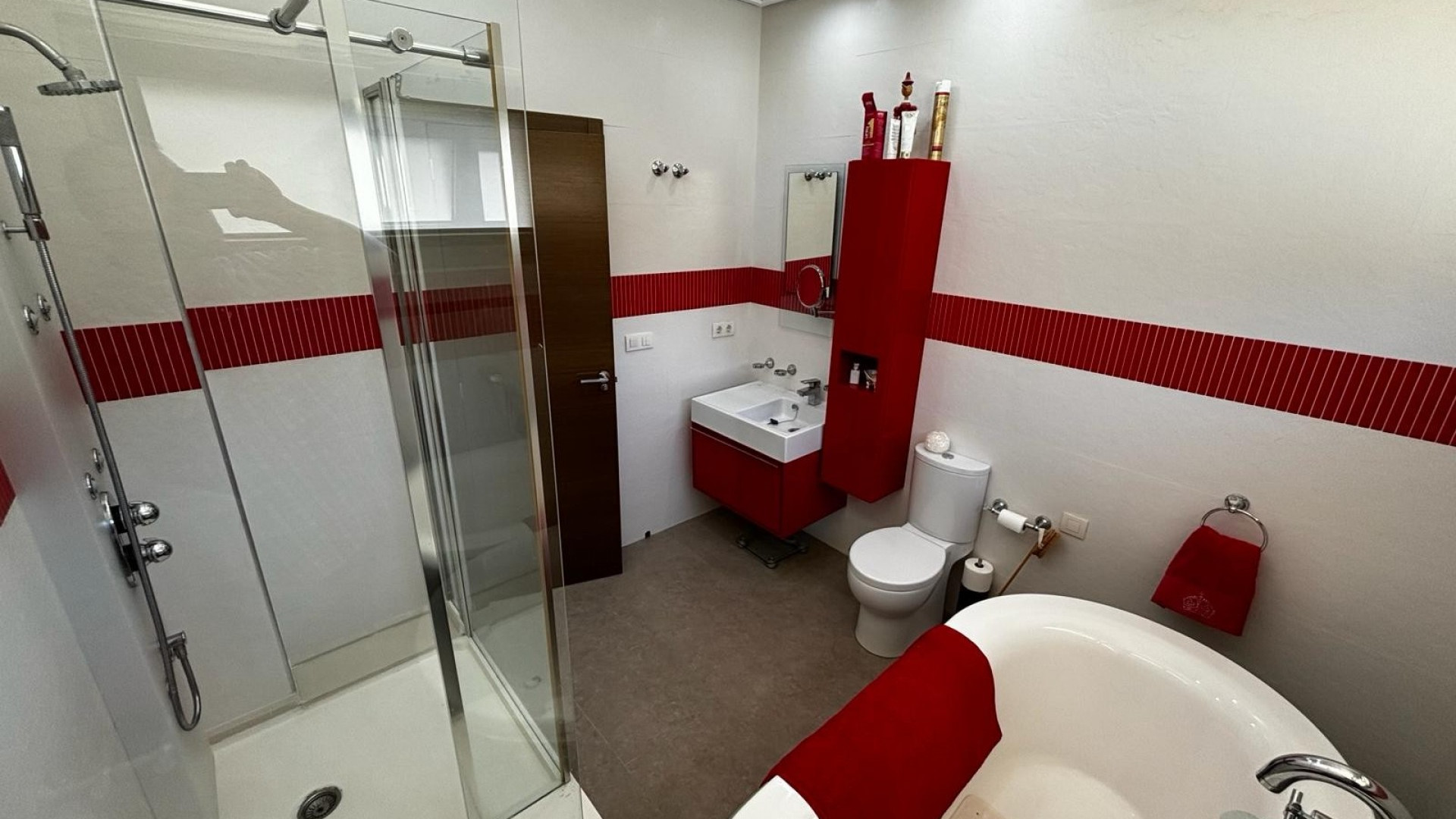 Resale - Freistehende Villa - Cox