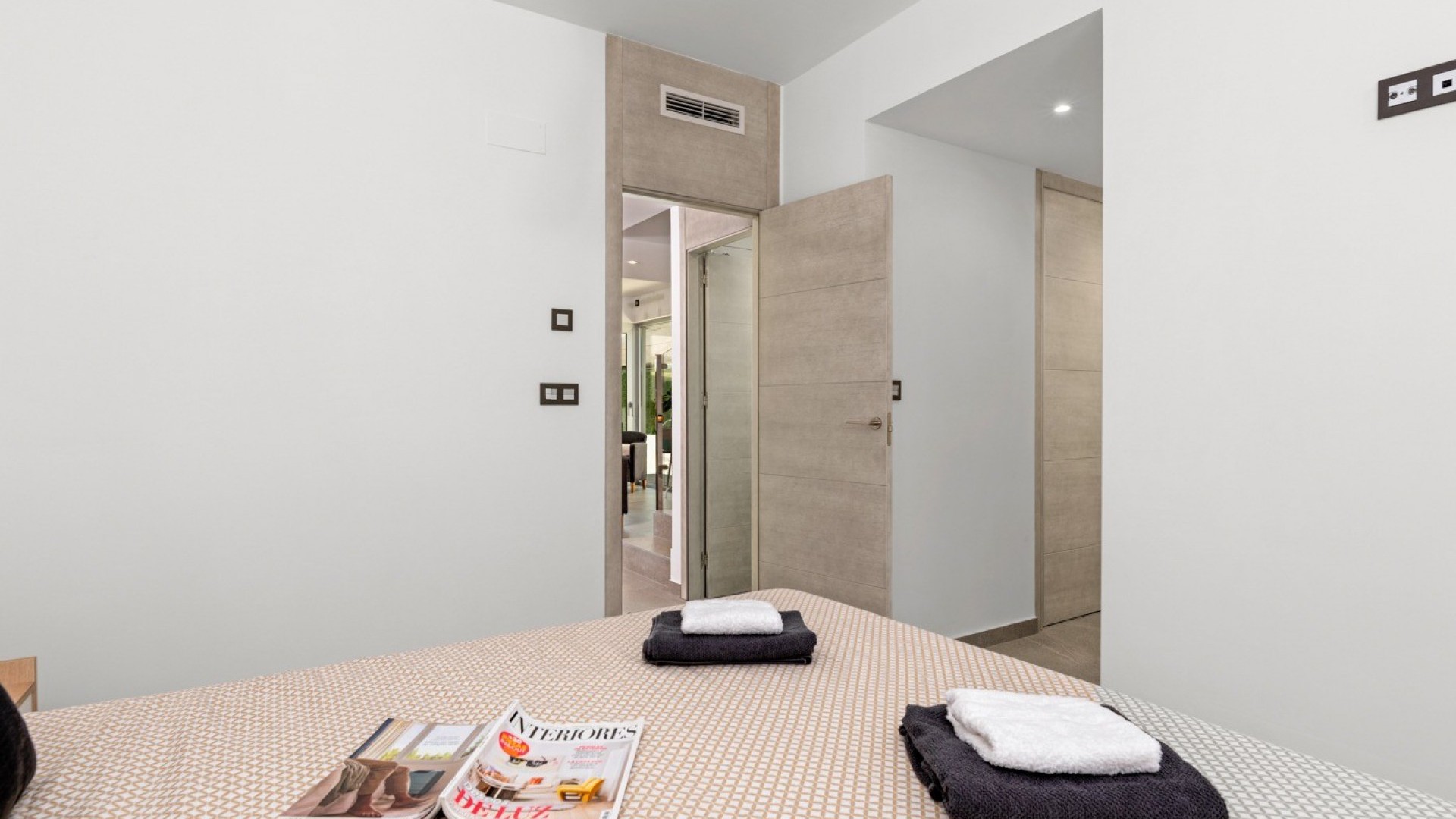 Resale - Freistehende Villa - Guardamar del Segura - El Raso